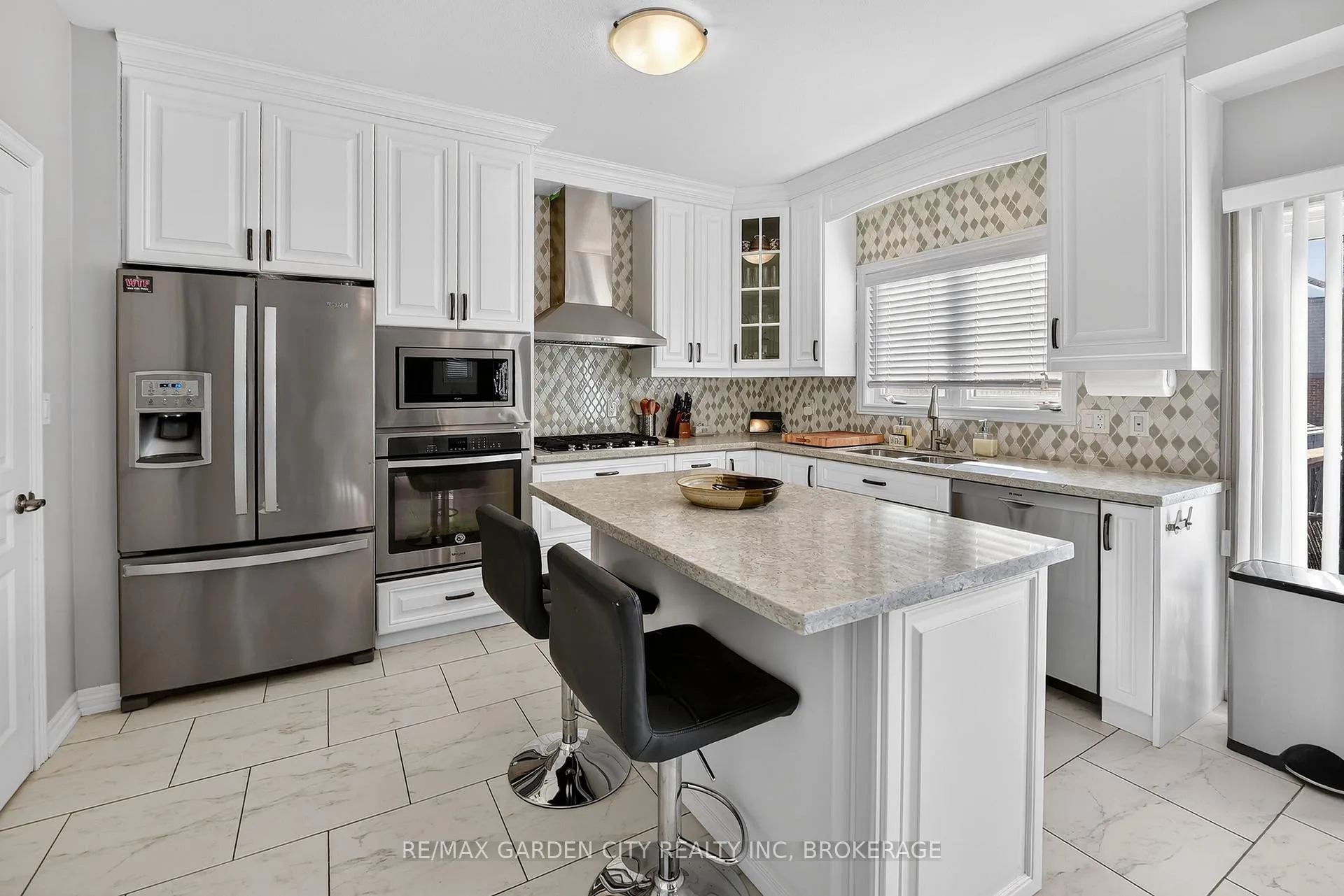 Photo 16 of 4 Riley Avenue, Pelham, Fonthill — HOMEH