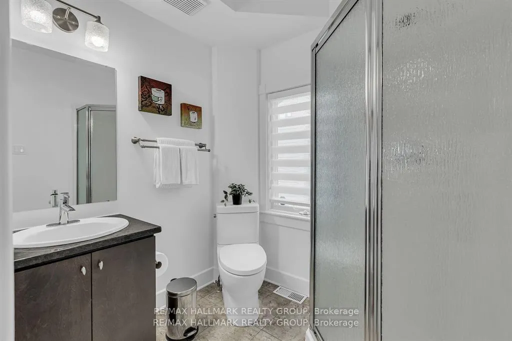 Photo 26 of Unit D, 124 Guigues Avenue, Ottawa, Lower Town/Byward Market — HOMEH