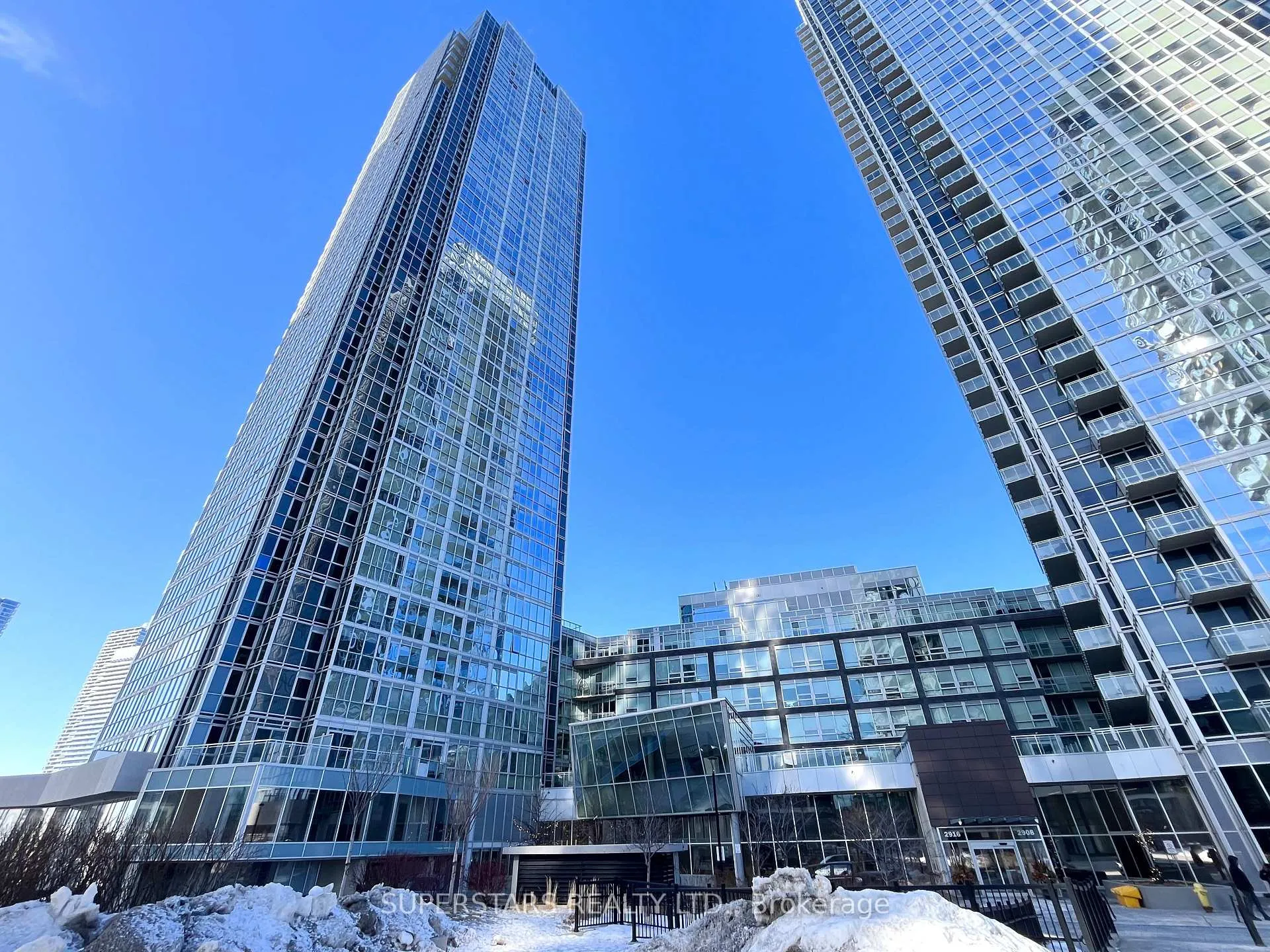 Front of Unit 1610, 2916 Highway 7 Road
