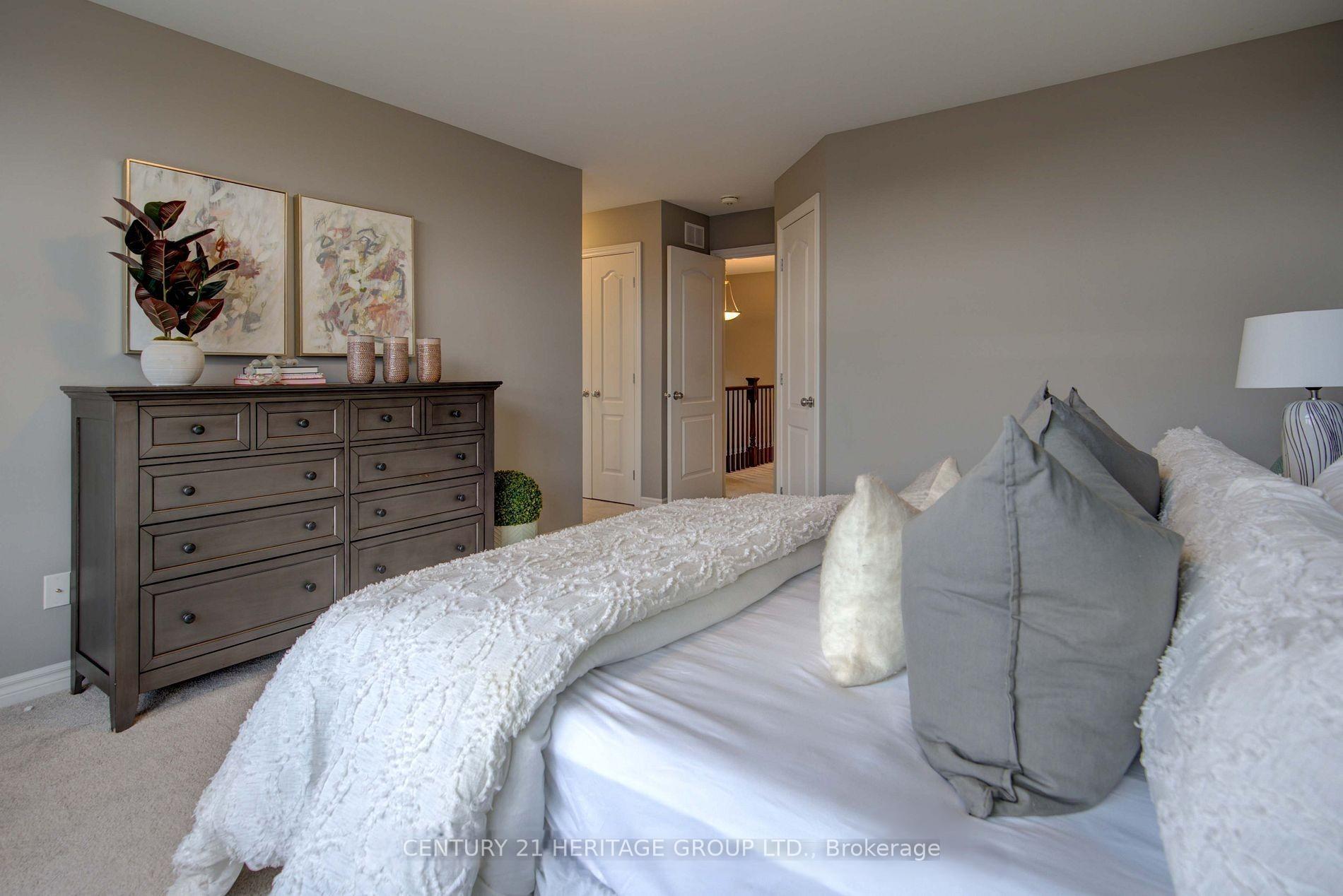 Photo 15 of 872 Stonewalk Drive, Kingston, Kingston East (Incl Barret Crt) — HOMEH
