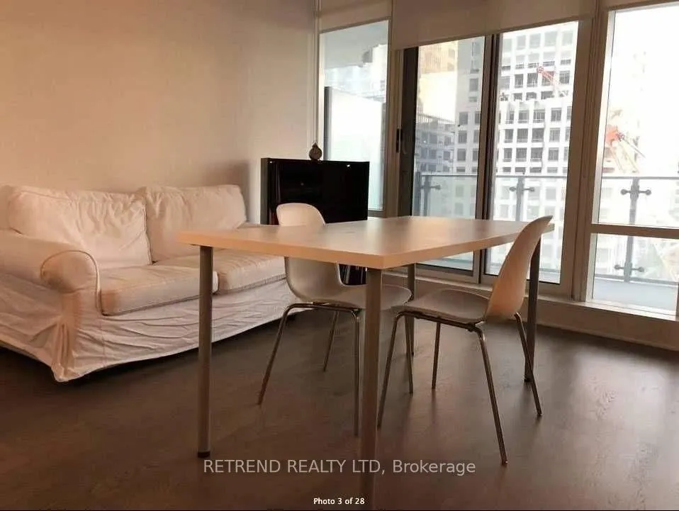 Photo 5 of Unit 1408, 1 Bloor Street E, Toronto, Church-Yonge Corridor — HOMEH