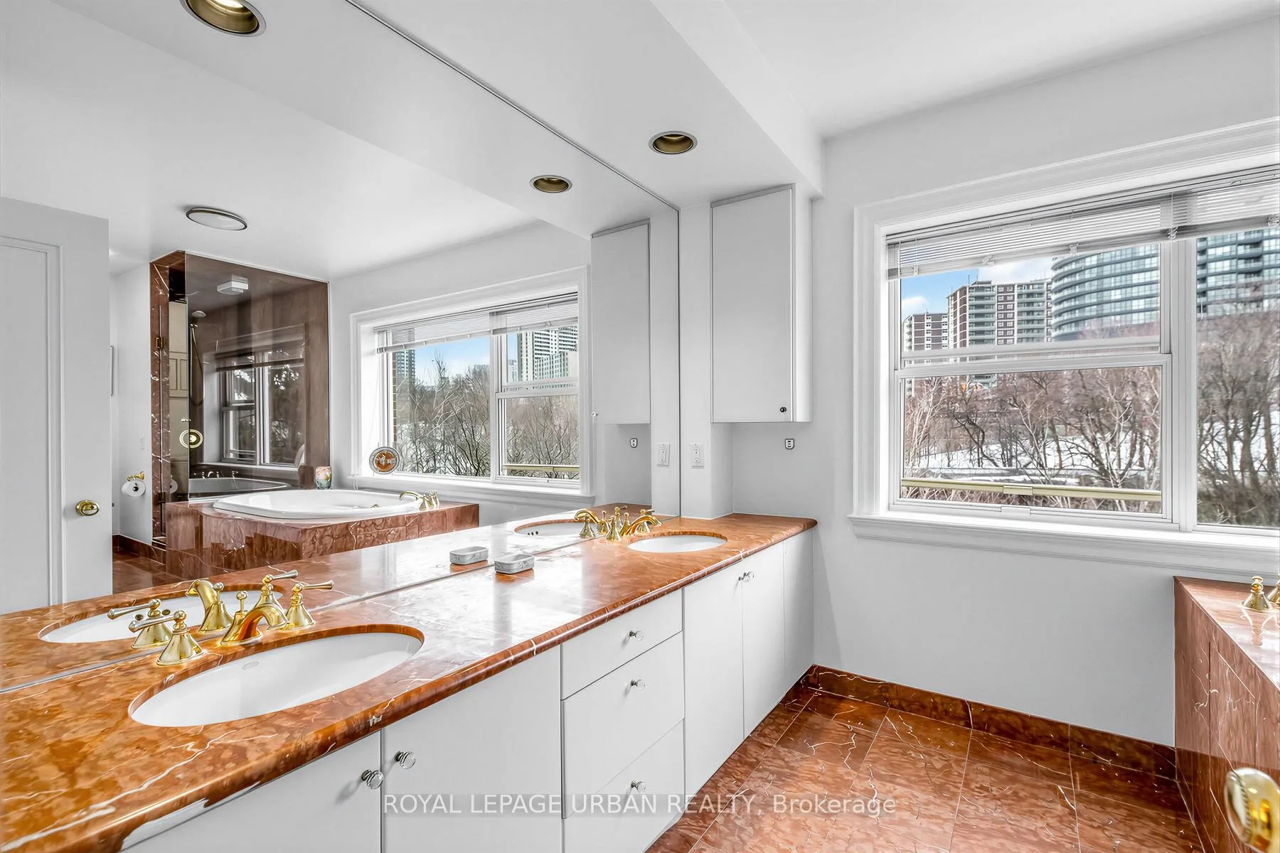 Photo 13 of Unit 544, 21 Dale Avenue, Toronto, Rosedale-Moore Park — HOMEH