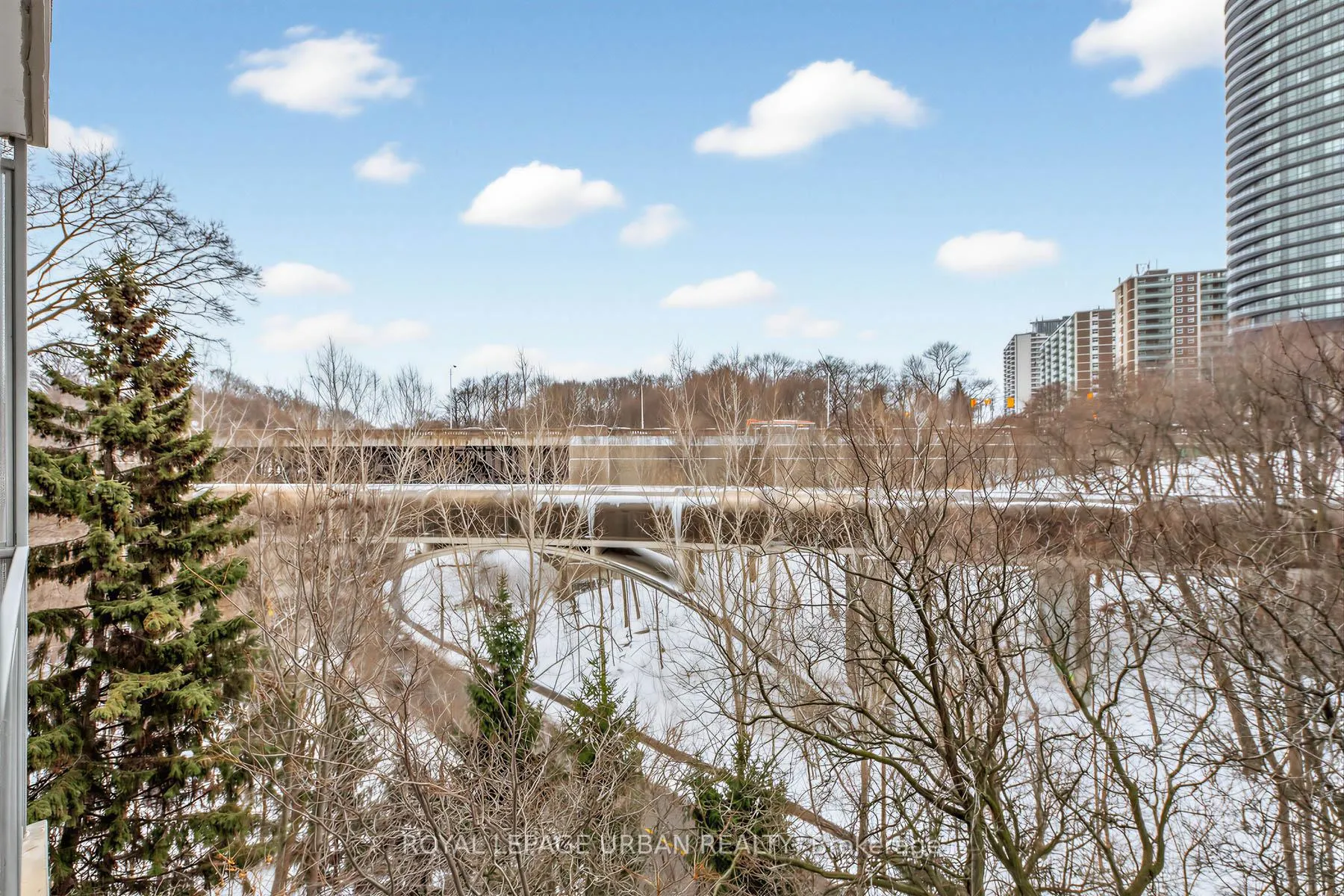 Photo 27 of Unit 544, 21 Dale Avenue, Toronto, Rosedale-Moore Park — HOMEH