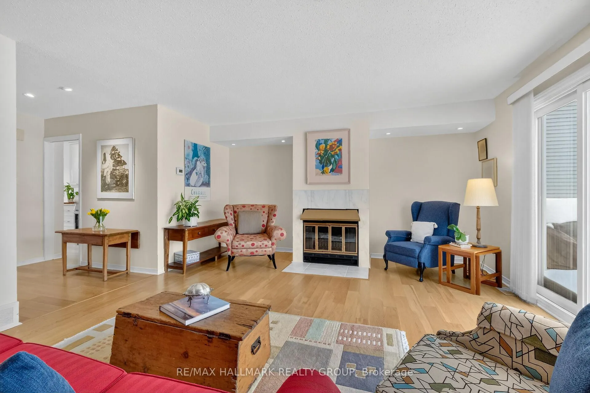 Photo 17 of Unit 5, 9 Forsyth Lane, Ottawa, Crystal Beach — HOMEH