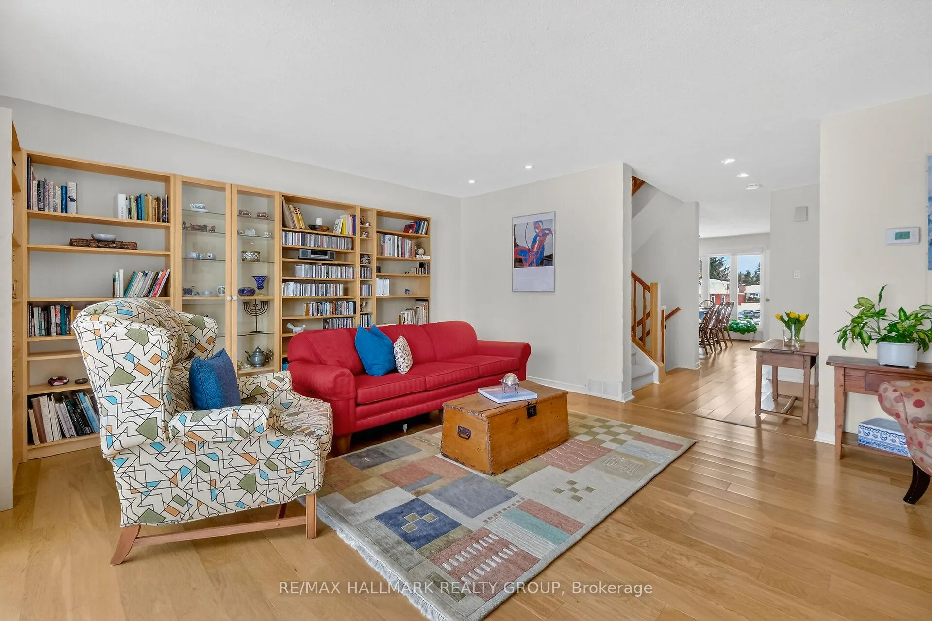 Photo 19 of Unit 5, 9 Forsyth Lane, Ottawa, Crystal Beach — HOMEH