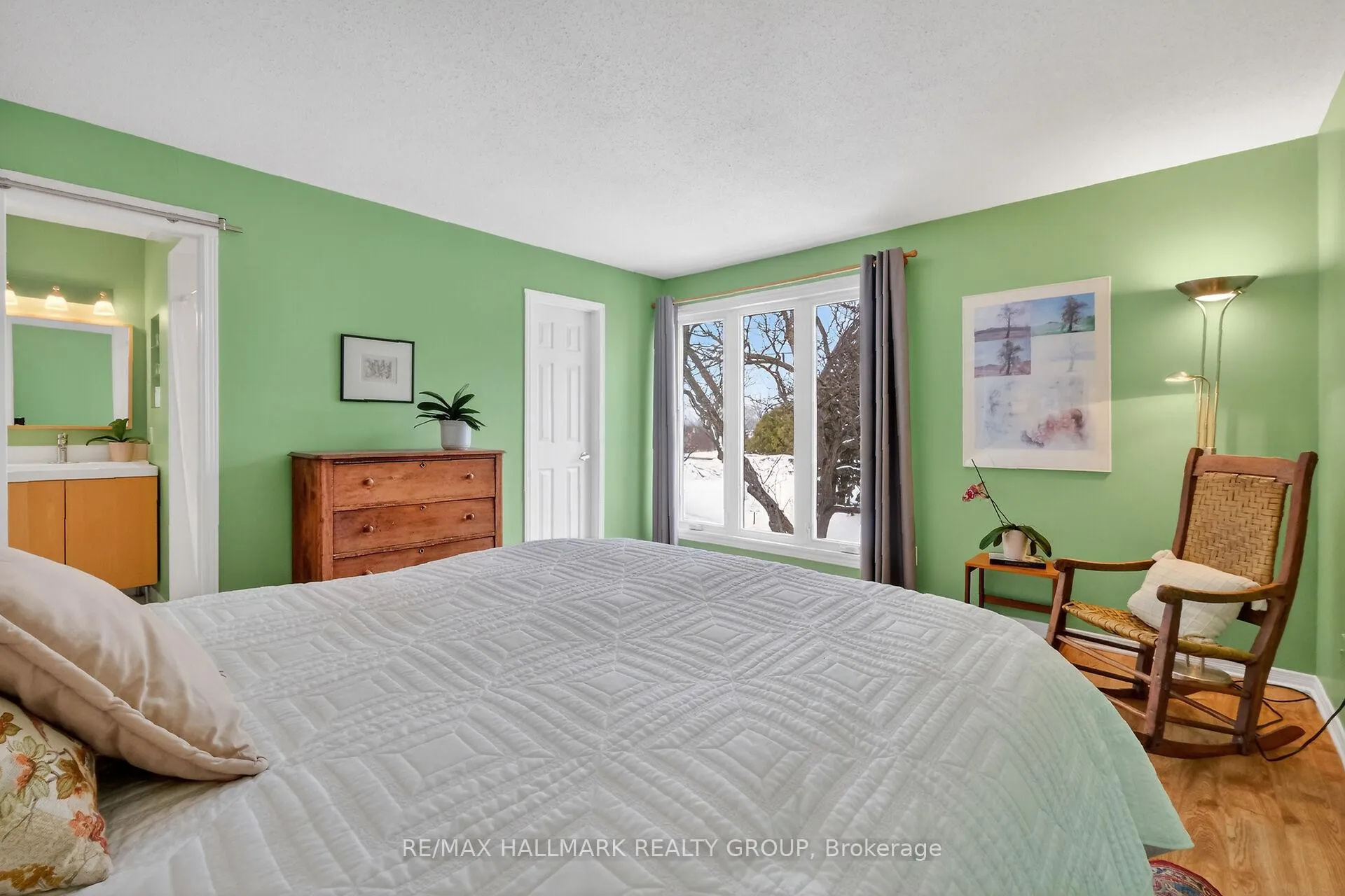 Photo 41 of Unit 5, 9 Forsyth Lane, Ottawa, Crystal Beach — HOMEH