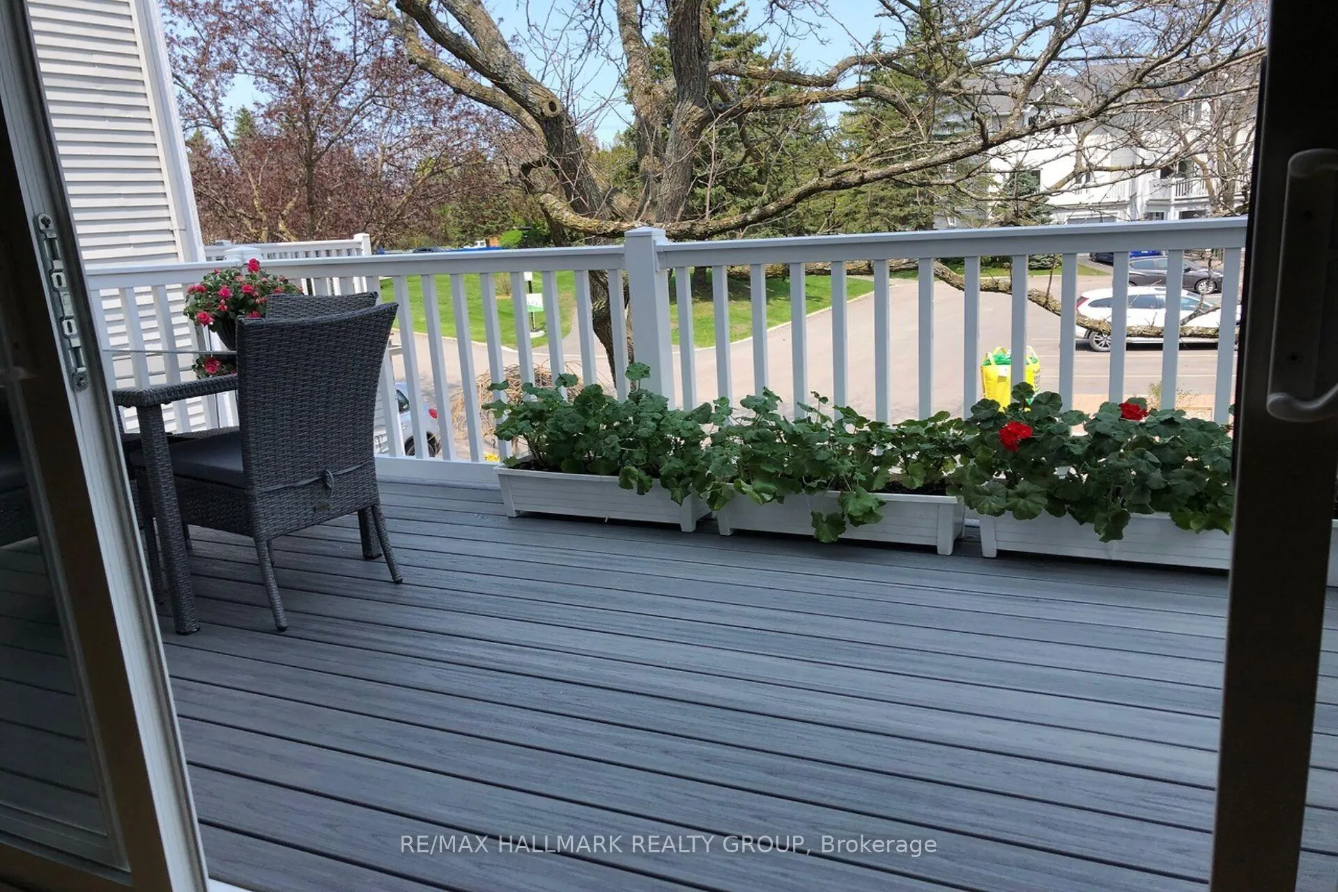 Photo 49 of Unit 5, 9 Forsyth Lane, Ottawa, Crystal Beach — HOMEH