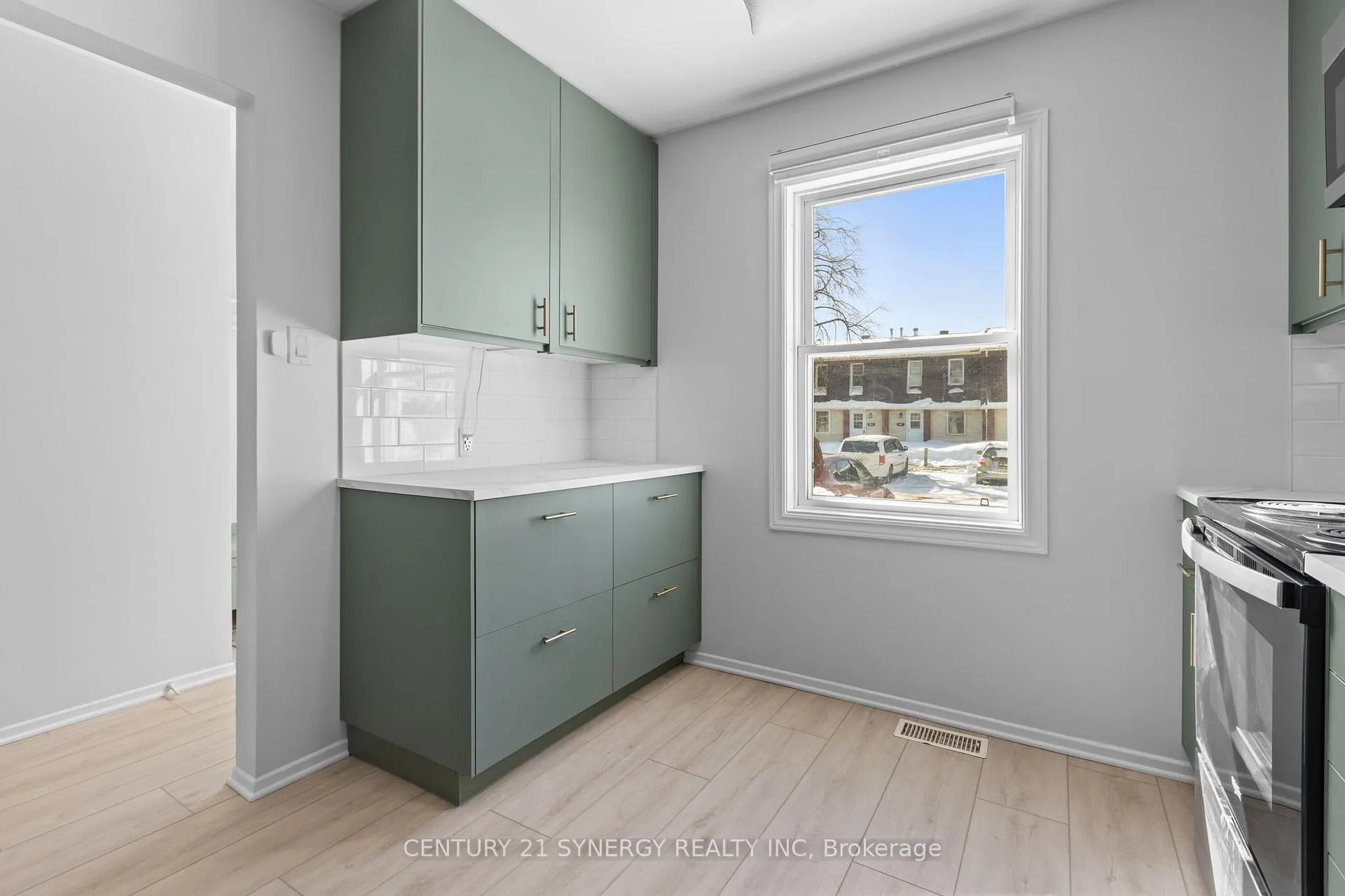 Photo 14 of Unit 22, 1963 Fairglen Mews, Ottawa, Blackburn Hamlet (South) — HOMEH