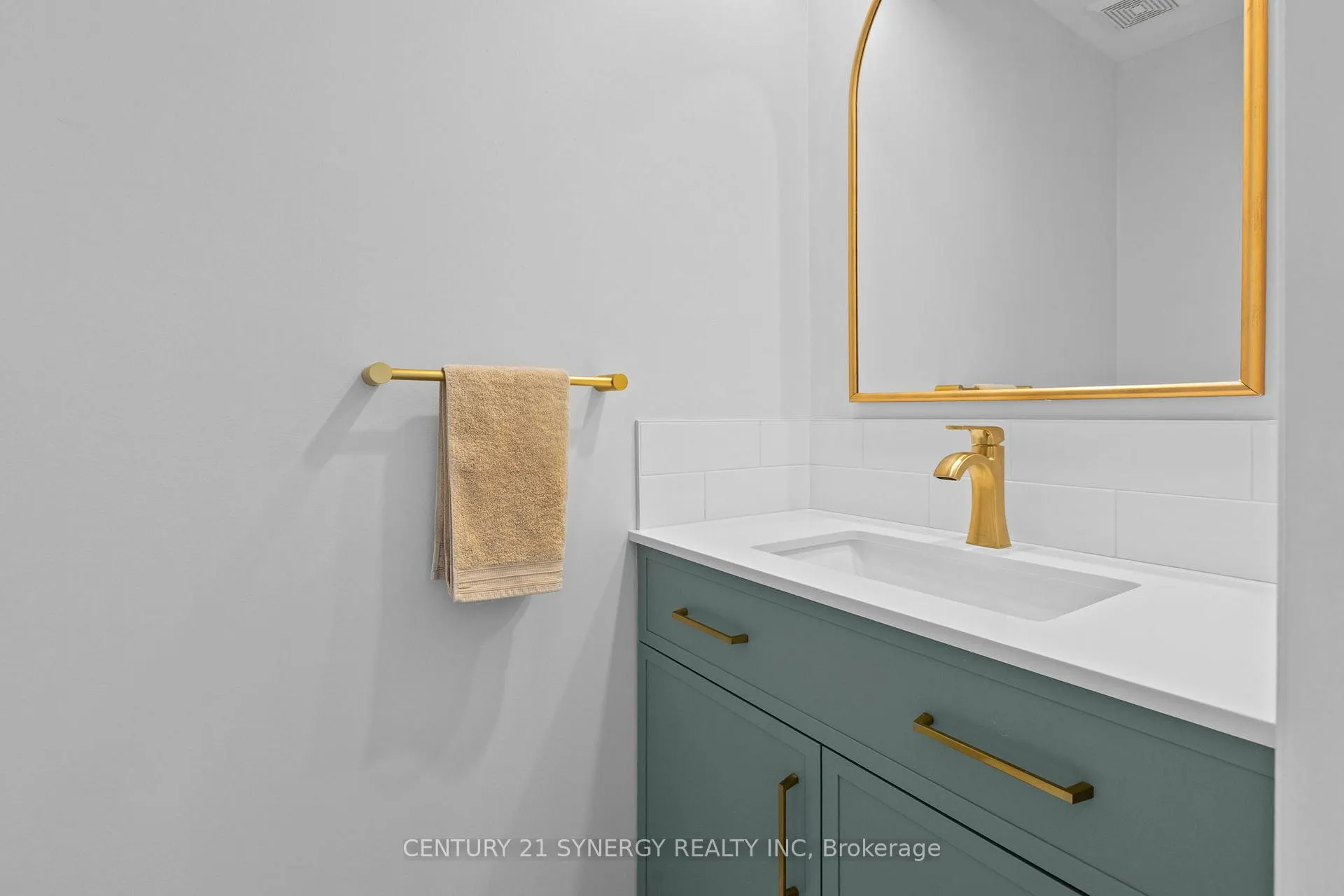 Photo 17 of Unit 22, 1963 Fairglen Mews, Ottawa, Blackburn Hamlet (South) — HOMEH