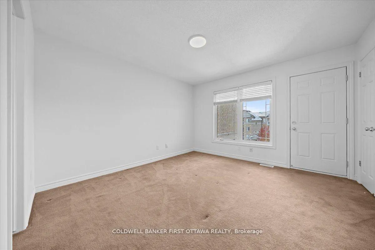 Photo 19 of 112 Paseo Private, Ottawa, Centrepointe — HOMEH