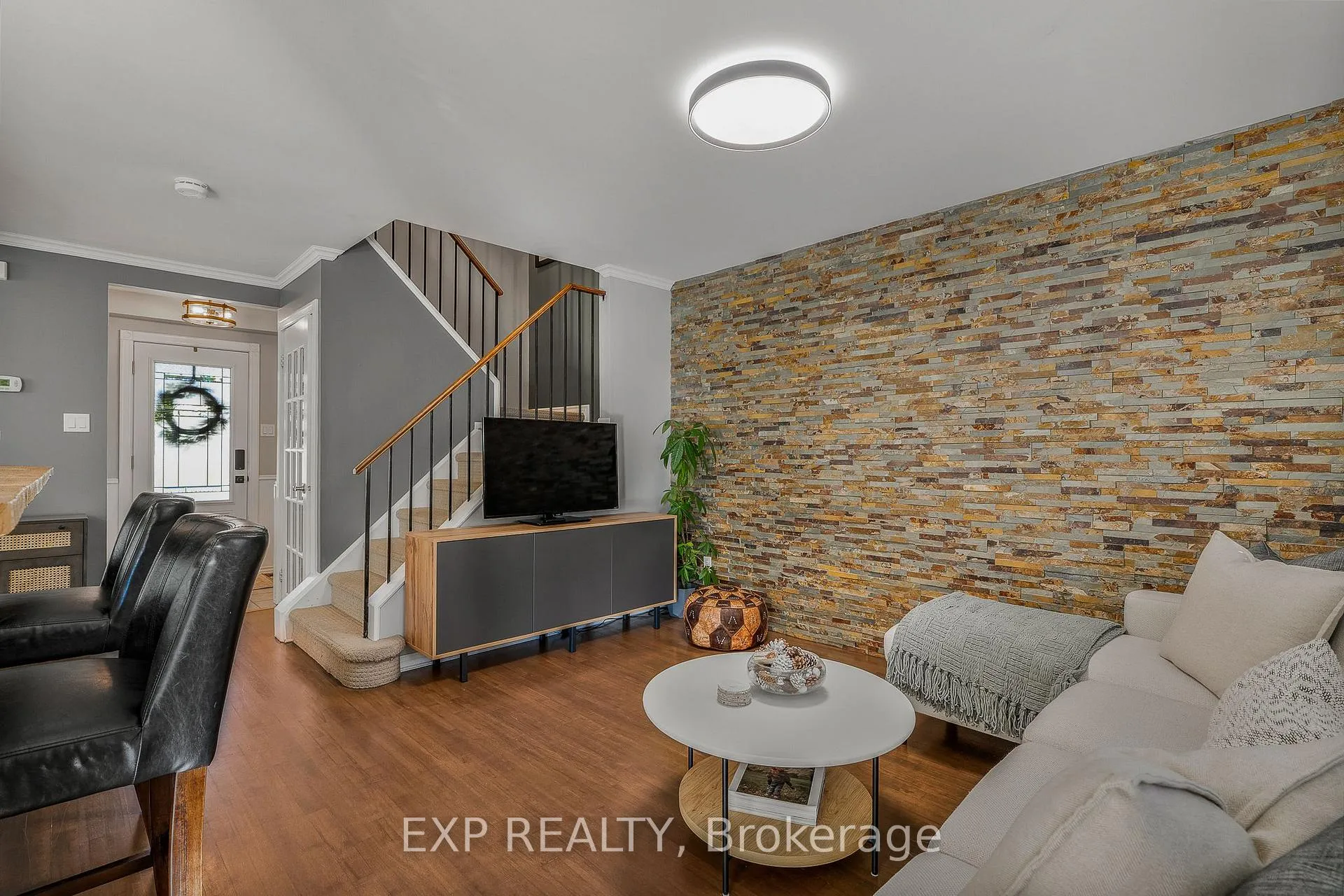 Photo 10 of 1601 Bottriell Way, Ottawa, Fallingbrook/Pineridge — HOMEH