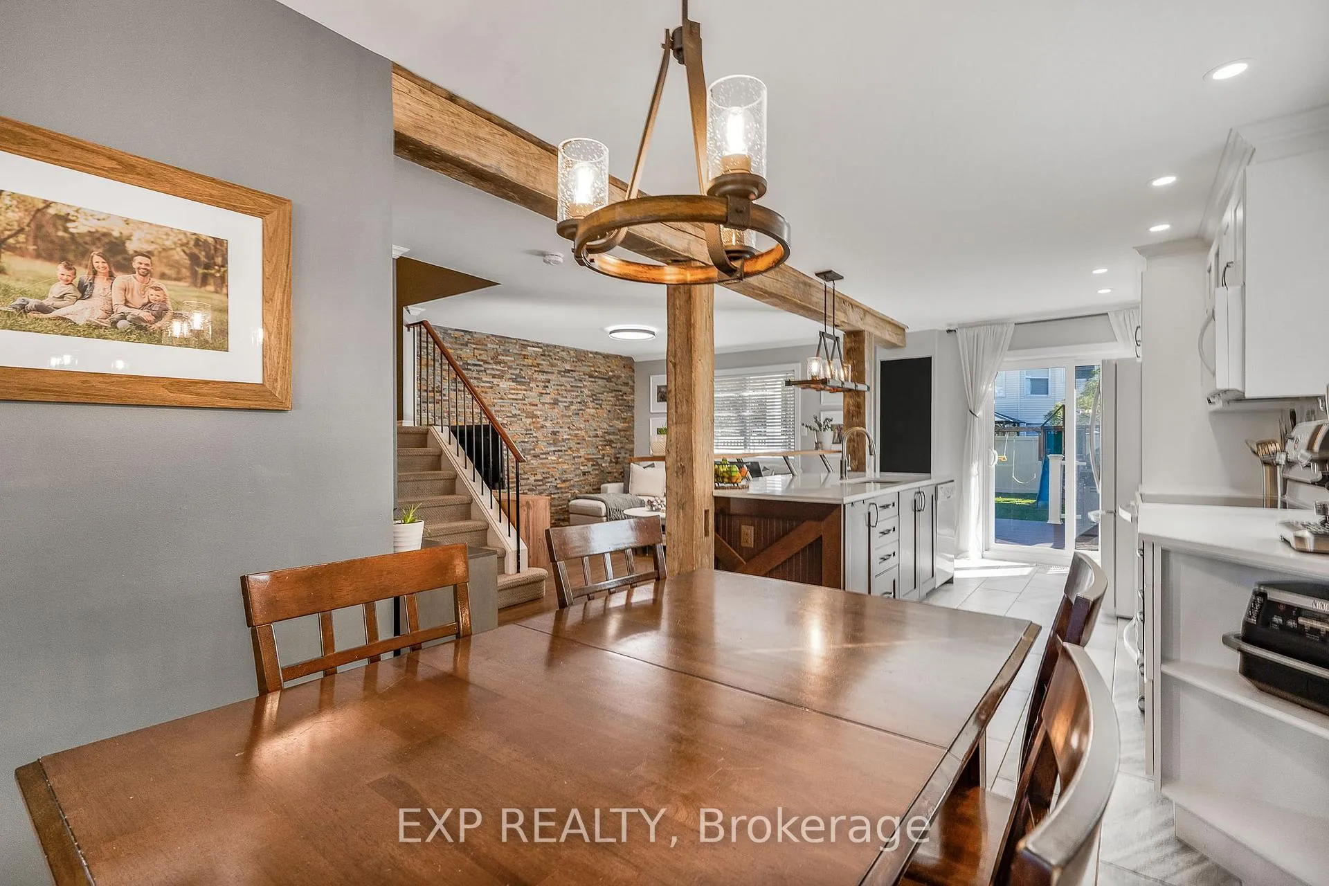 Photo 18 of 1601 Bottriell Way, Ottawa, Fallingbrook/Pineridge — HOMEH