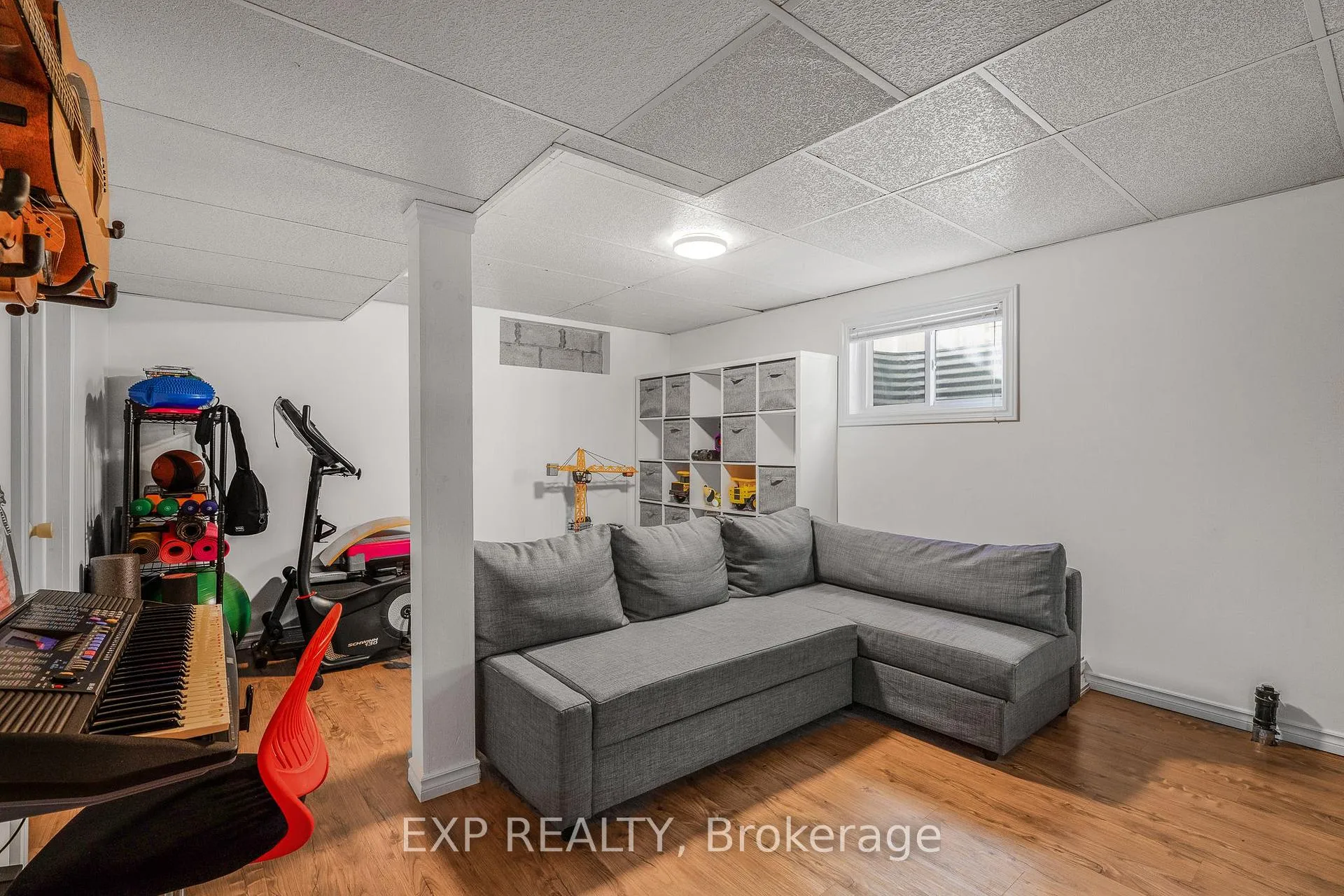 Photo 24 of 1601 Bottriell Way, Ottawa, Fallingbrook/Pineridge — HOMEH