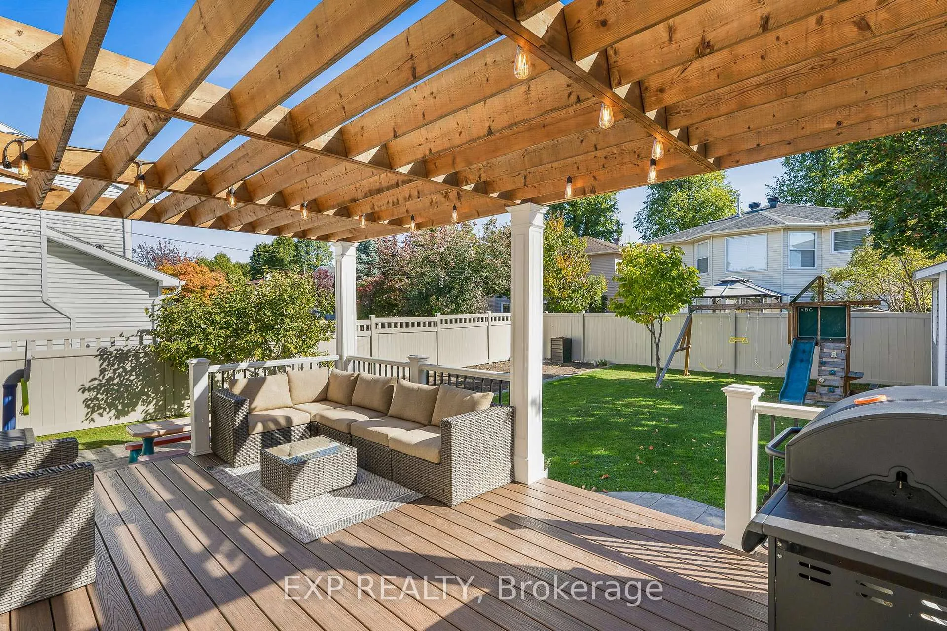 Photo 31 of 1601 Bottriell Way, Ottawa, Fallingbrook/Pineridge — HOMEH