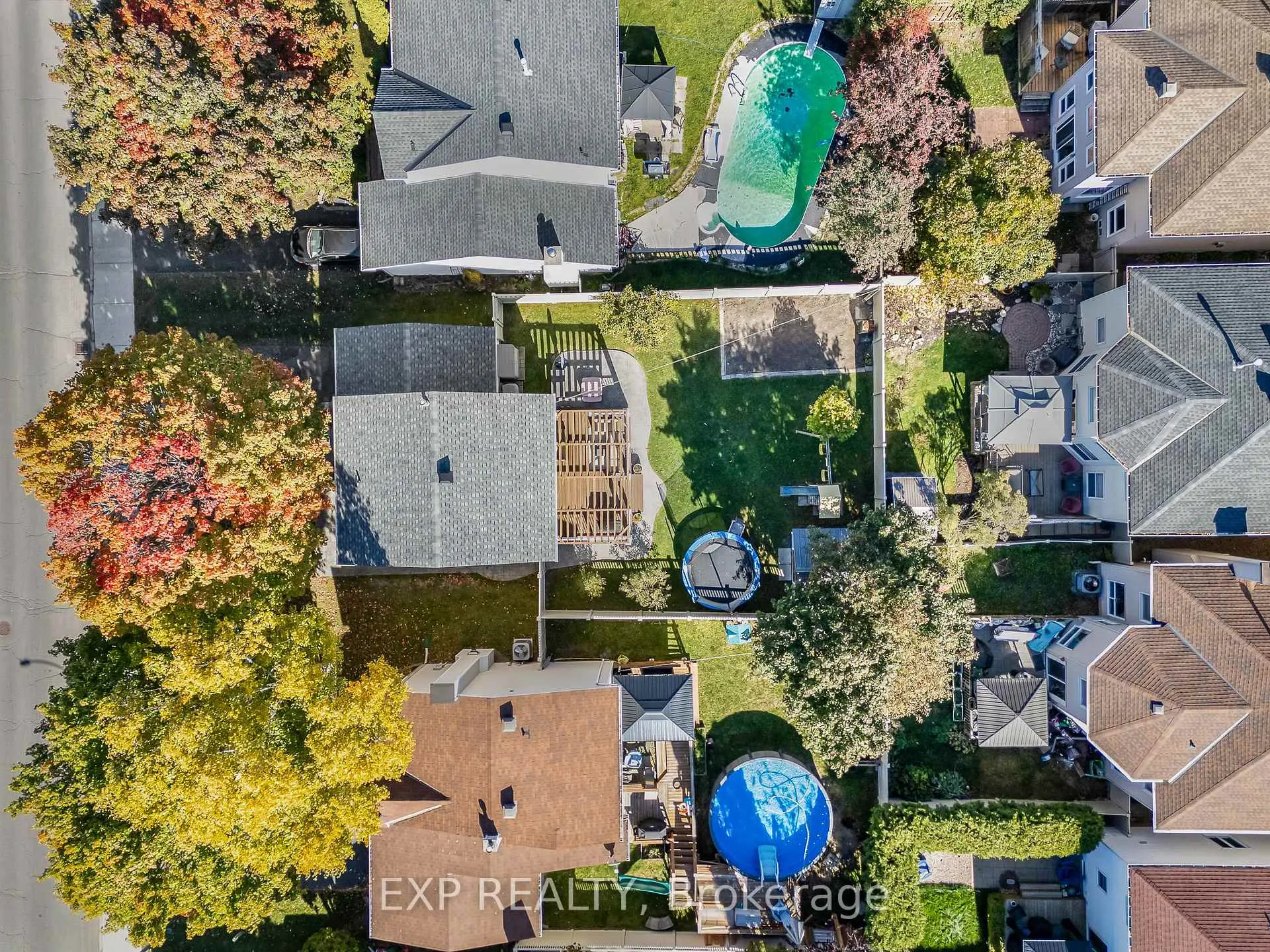 Photo 35 of 1601 Bottriell Way, Ottawa, Fallingbrook/Pineridge — HOMEH