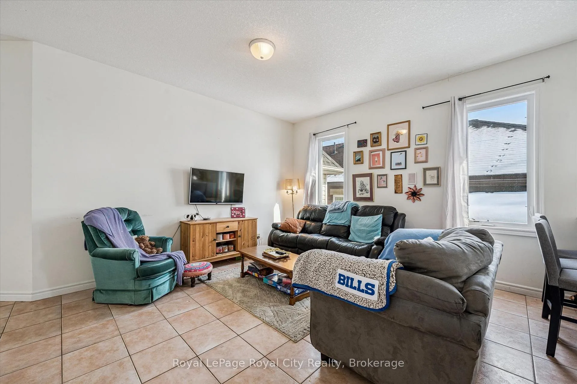 Photo 4 of 51 Johnston Street, Guelph, St. Patrick's Ward — HOMEH
