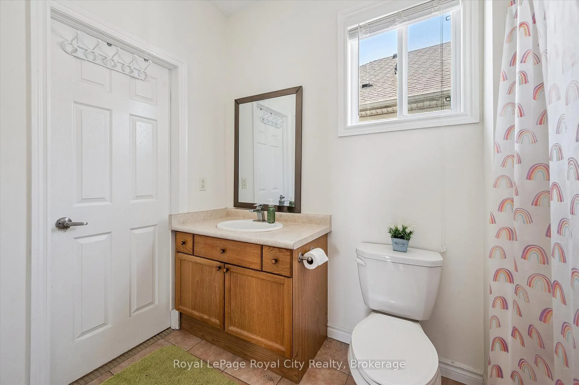 Photo 17 of 51 Johnston Street, Guelph, St. Patrick's Ward — HOMEH
