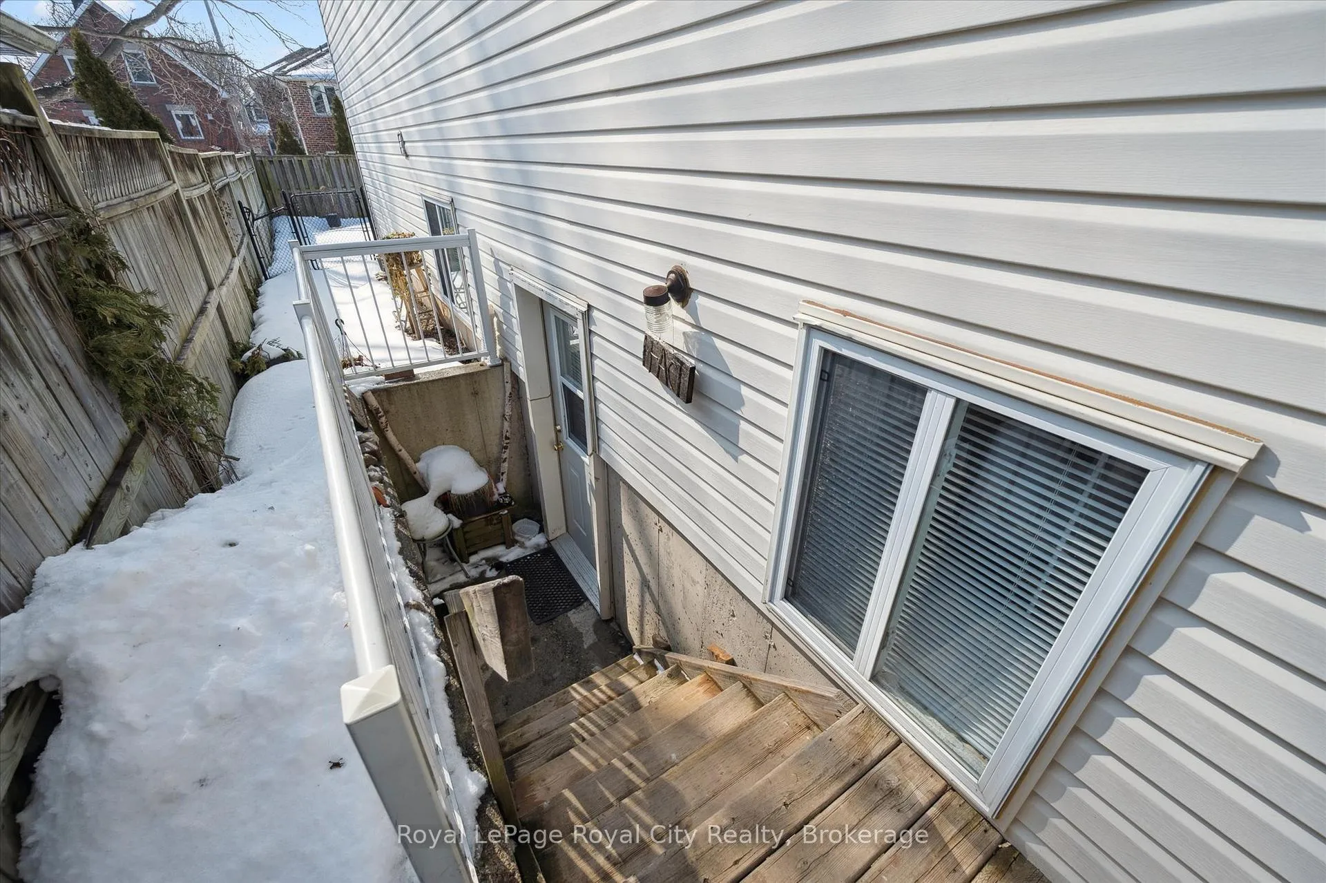Photo 18 of 51 Johnston Street, Guelph, St. Patrick's Ward — HOMEH