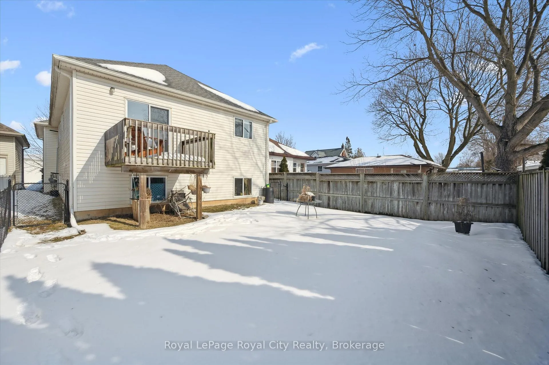 Photo 24 of 51 Johnston Street, Guelph, St. Patrick's Ward — HOMEH