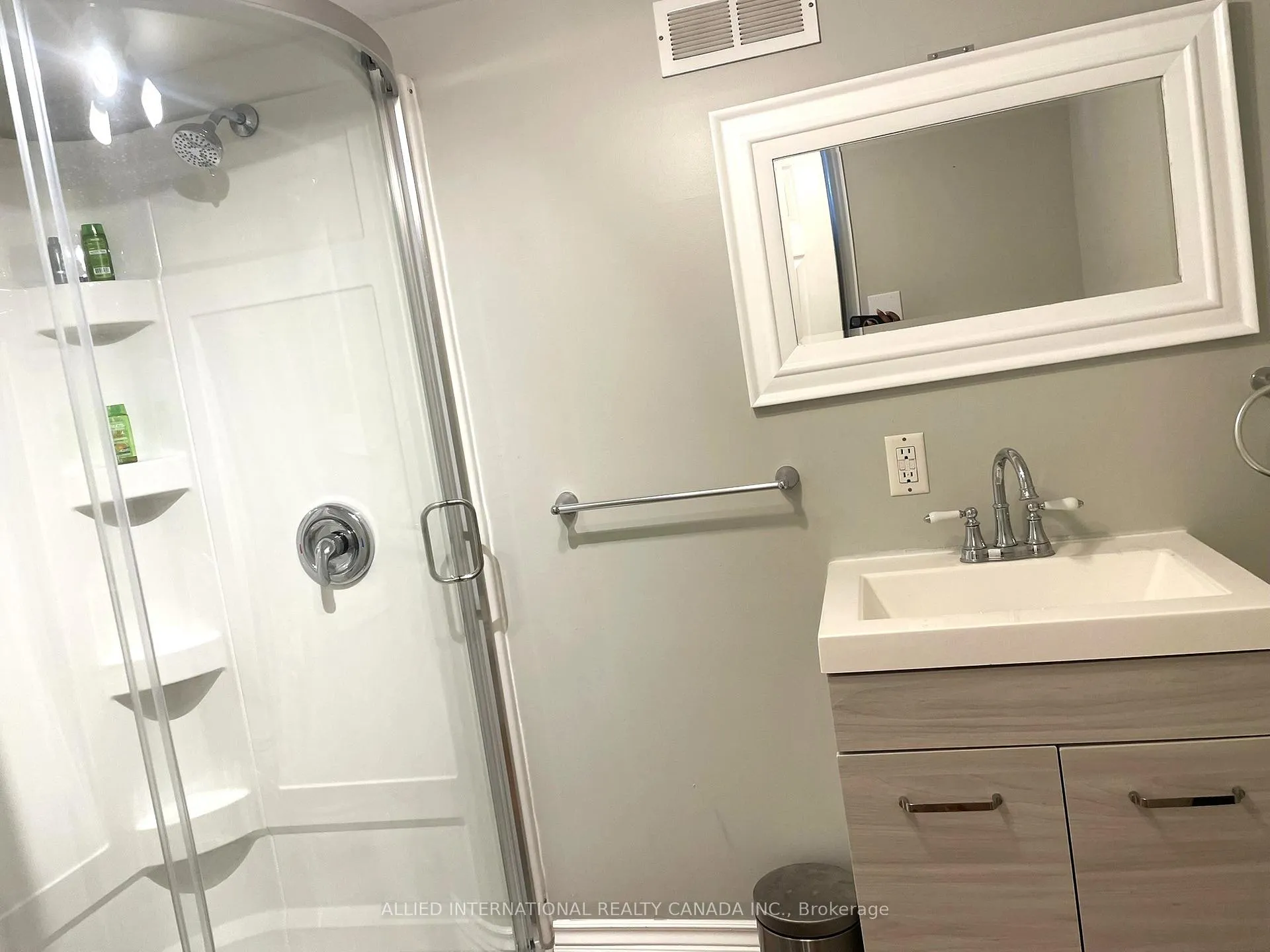 Photo 19 of 150 Tamblyn Road, Clarington, Orono — HOMEH