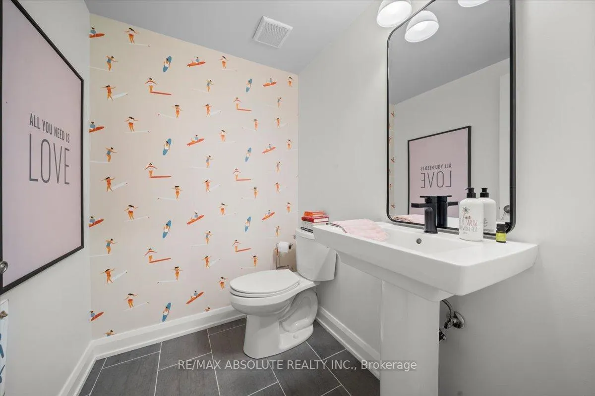 Photo 4 of 117 Boundstone Way, Ottawa, Kanata - Kanata Lakes/Heritage Hills — HOMEH
