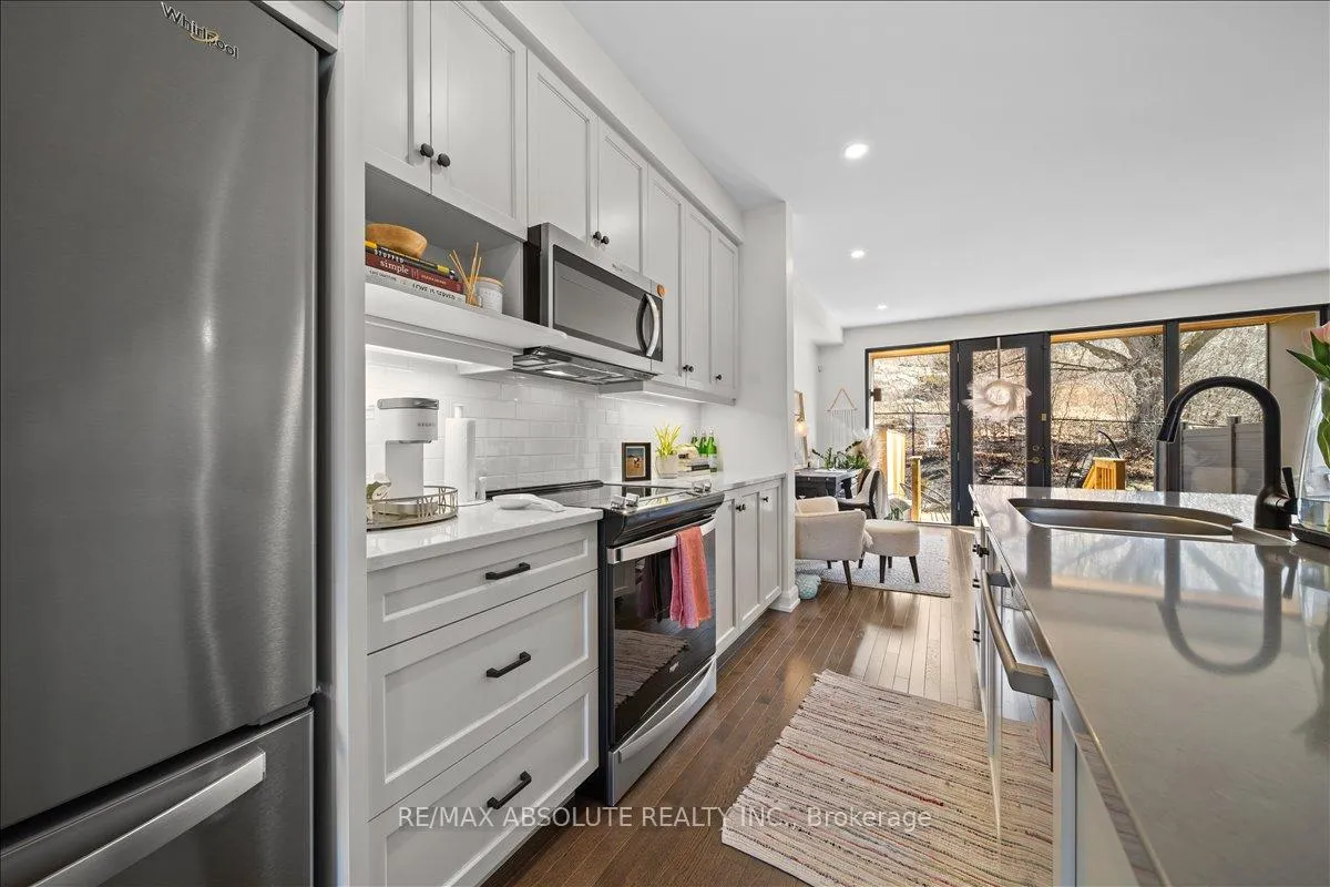 Photo 13 of 117 Boundstone Way, Ottawa, Kanata - Kanata Lakes/Heritage Hills — HOMEH