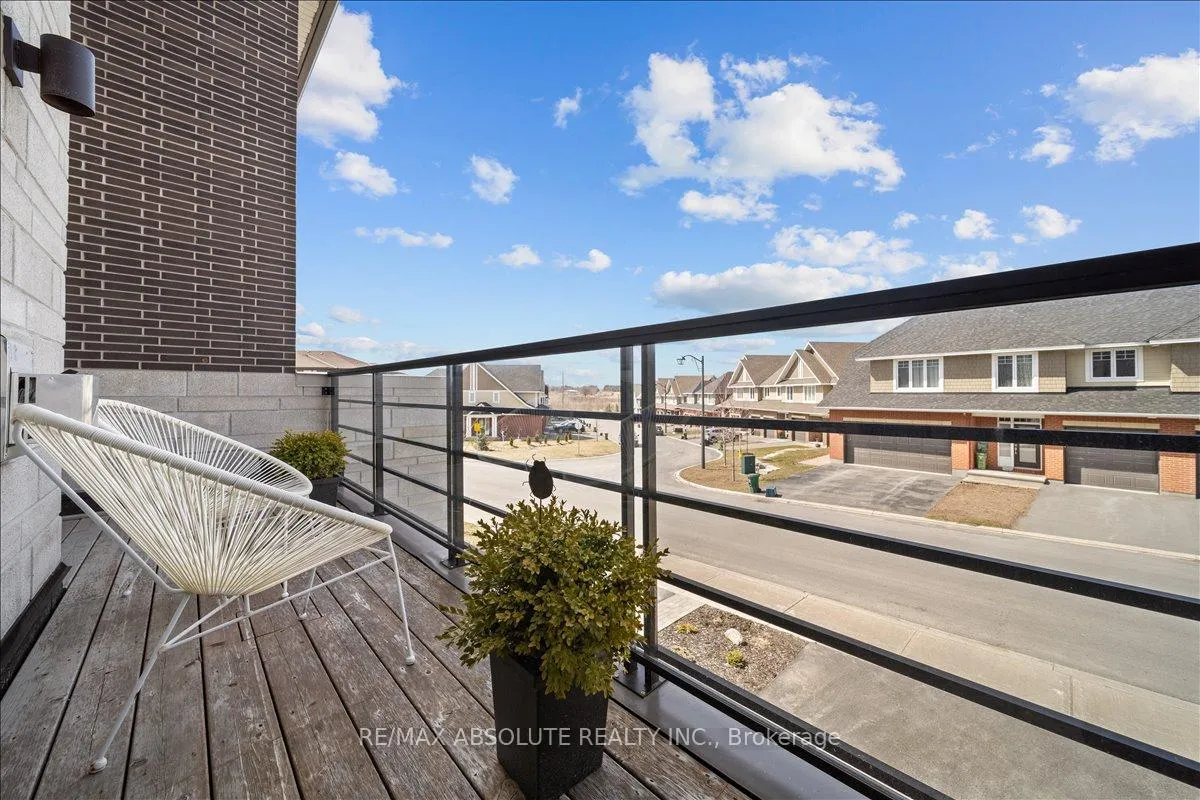 Photo 19 of 117 Boundstone Way, Ottawa, Kanata - Kanata Lakes/Heritage Hills — HOMEH
