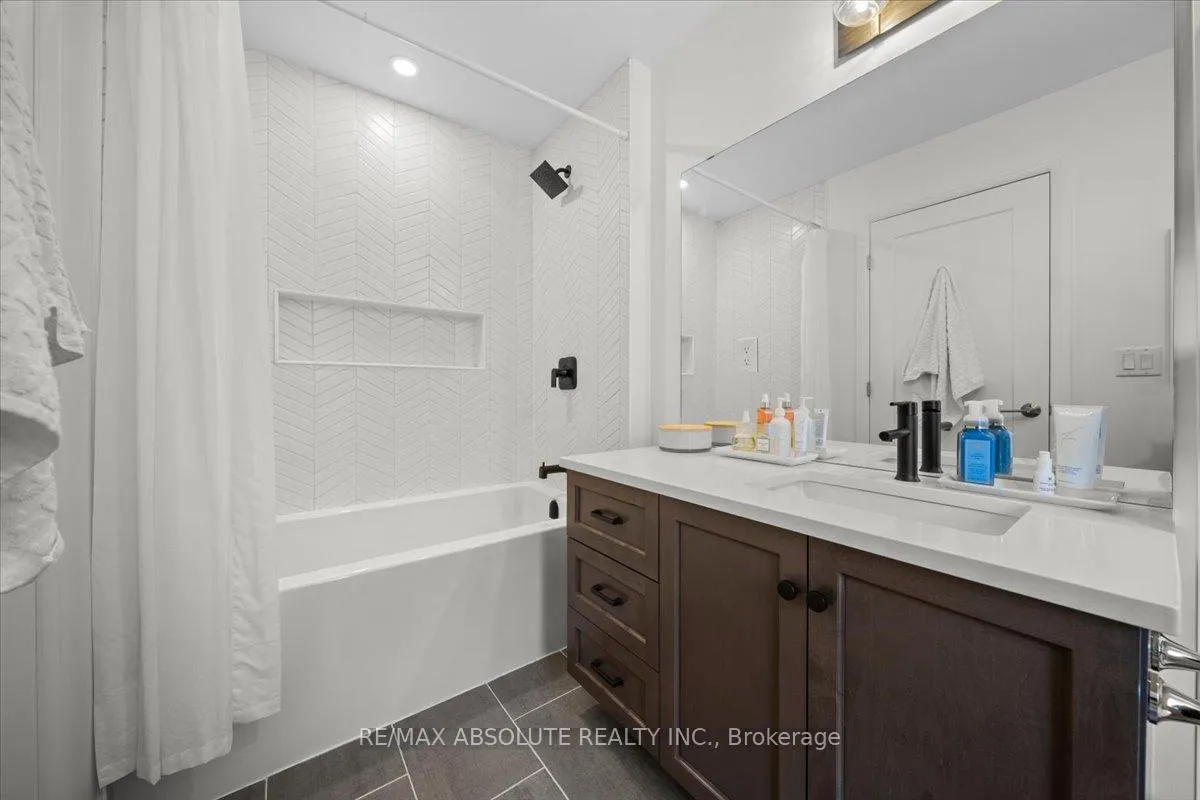 Photo 22 of 117 Boundstone Way, Ottawa, Kanata - Kanata Lakes/Heritage Hills — HOMEH