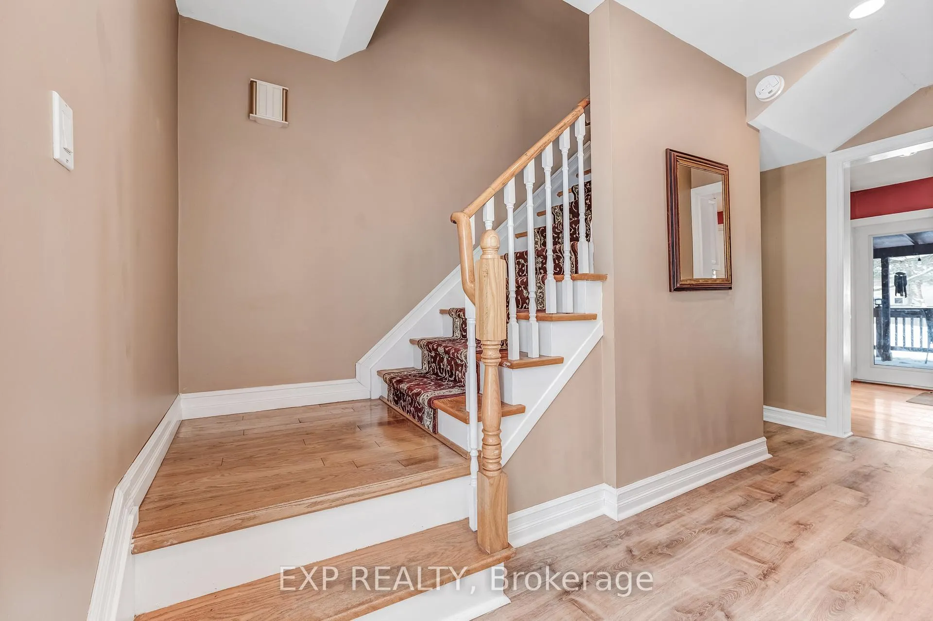 Photo 20 of 94 Cedar Street N, Uxbridge — HOMEH