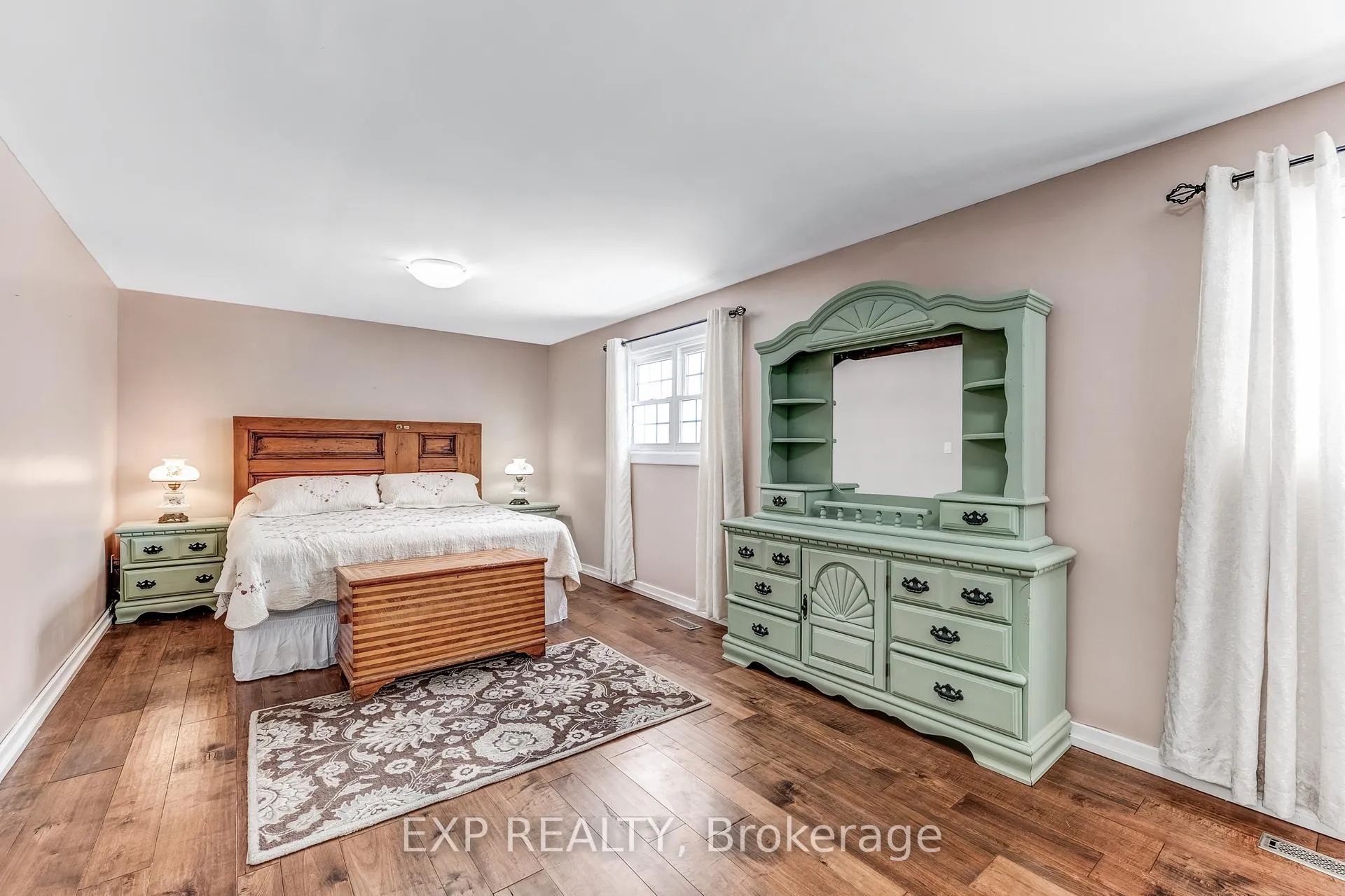 Photo 21 of 94 Cedar Street N, Uxbridge — HOMEH