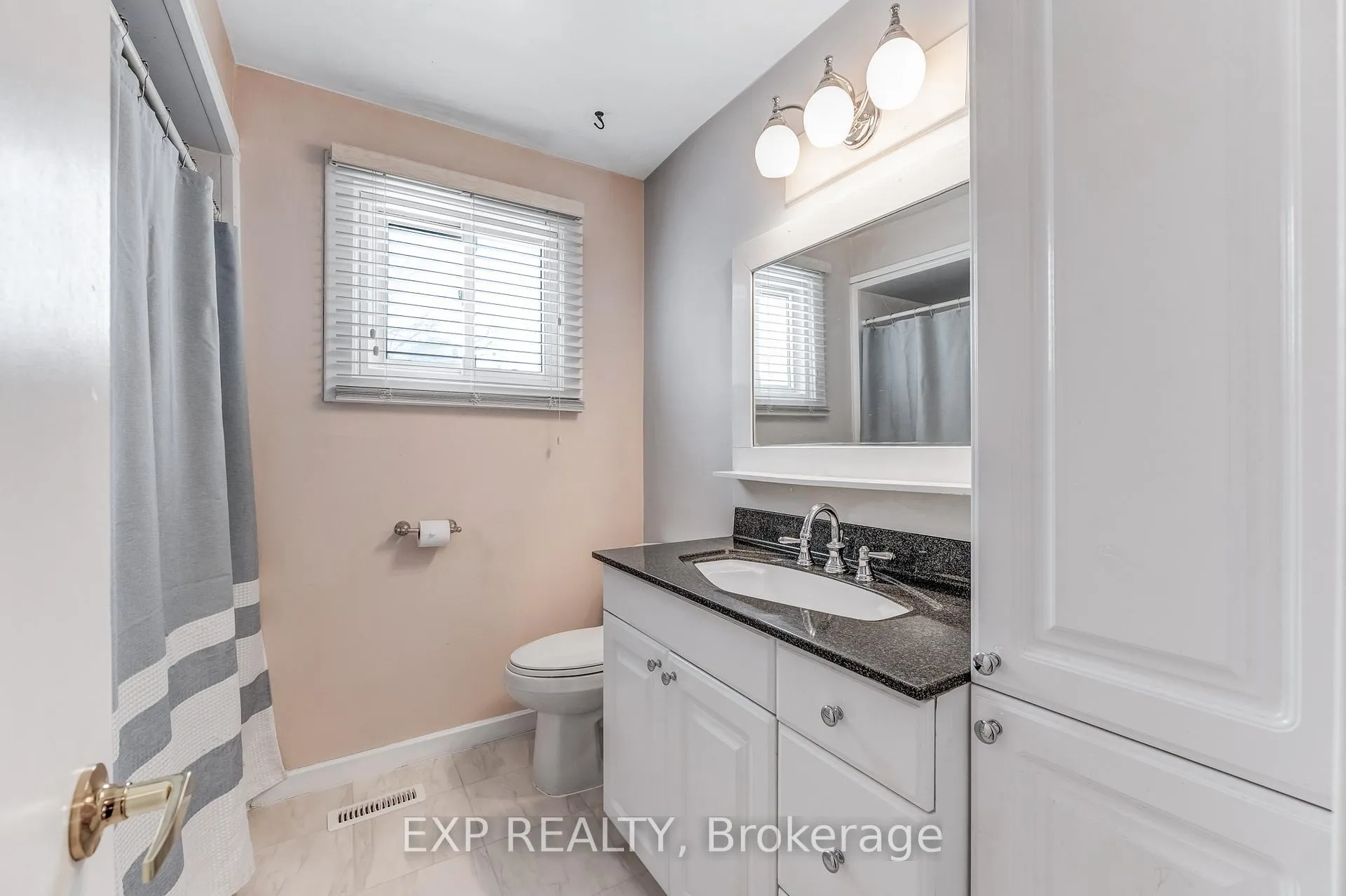 Photo 23 of 94 Cedar Street N, Uxbridge — HOMEH