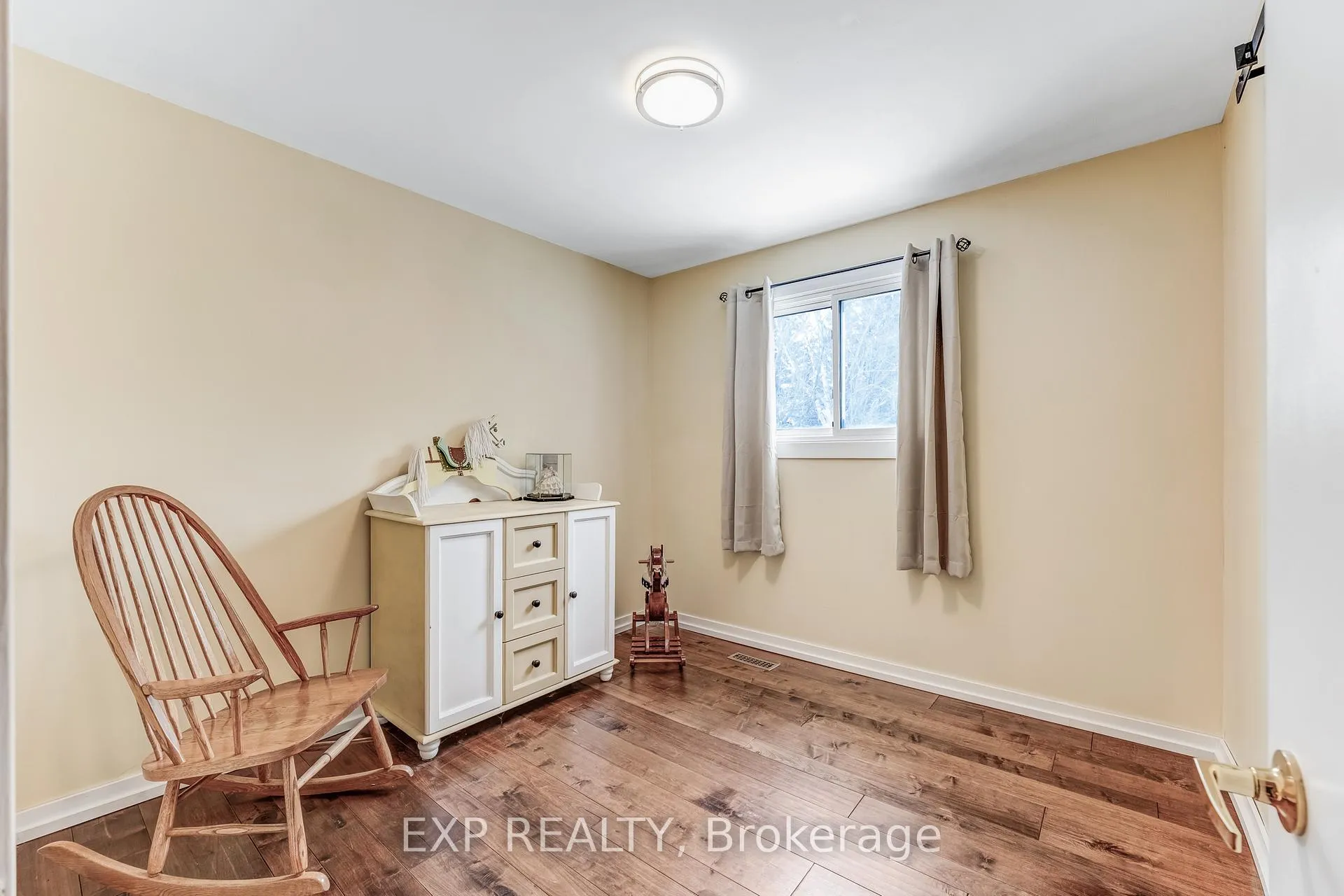 Photo 27 of 94 Cedar Street N, Uxbridge — HOMEH