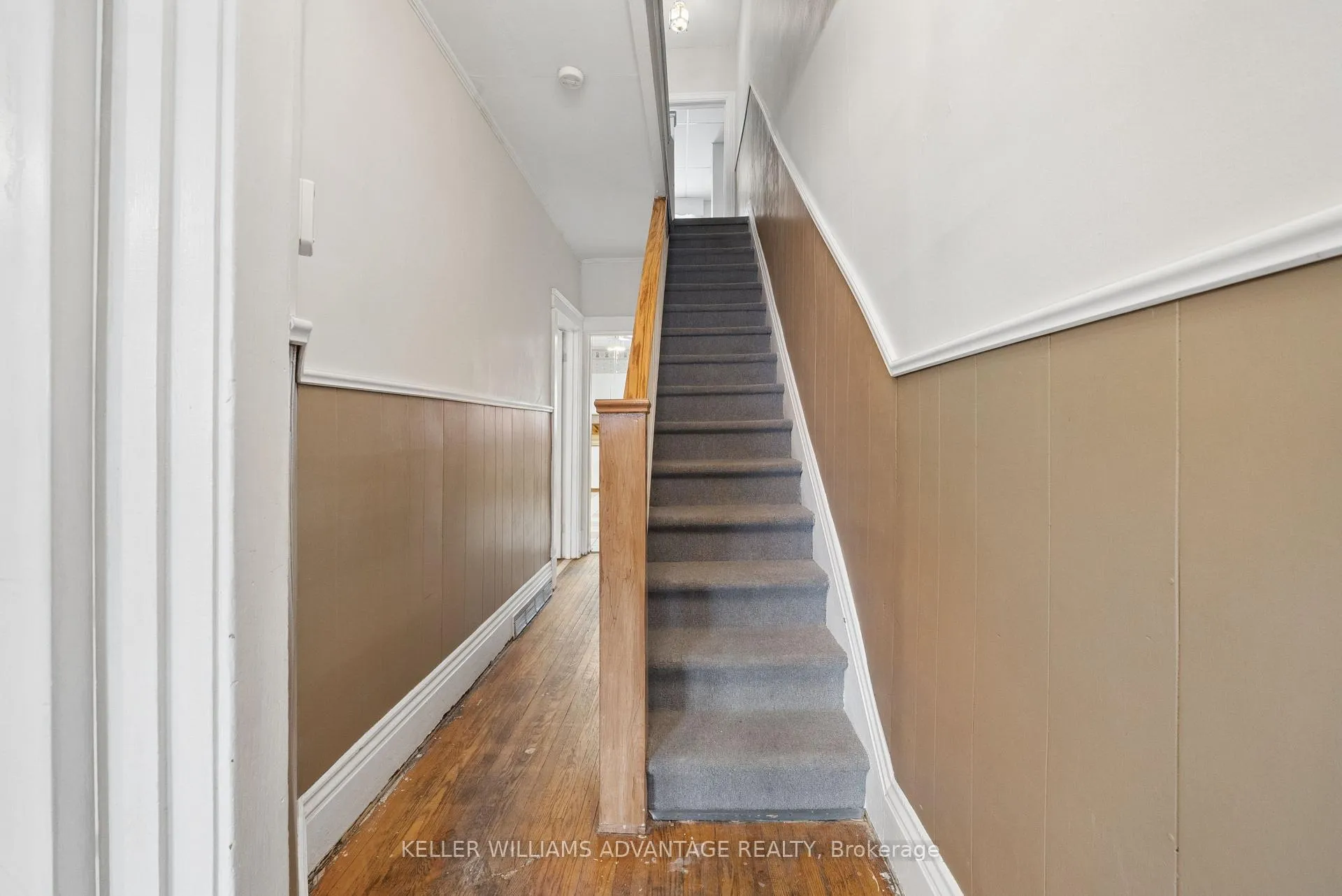Photo 14 of 132 Ivy Avenue, Toronto, South Riverdale — HOMEH