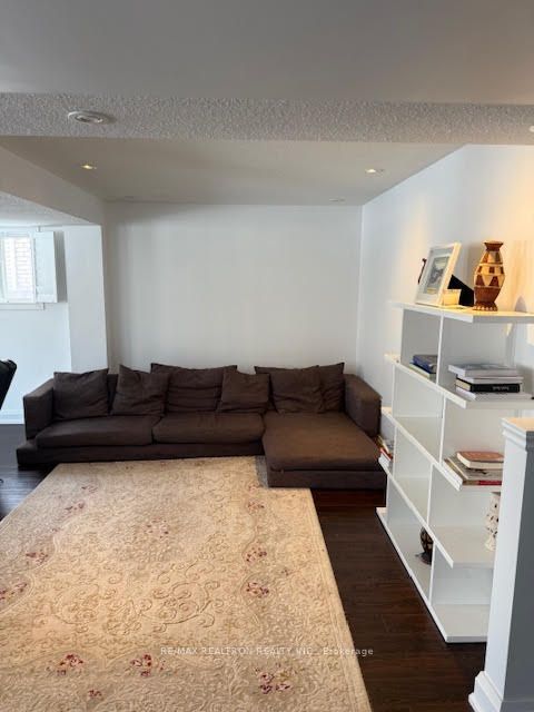 Photo 3 of Unit Bsmnt, 27 Bethany Street, Markham, Cedarwood — HOMEH
