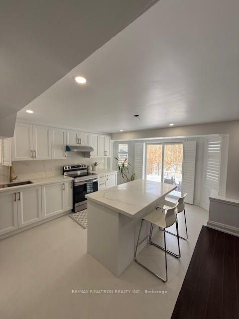 Photo 10 of Unit Bsmnt, 27 Bethany Street, Markham, Cedarwood — HOMEH
