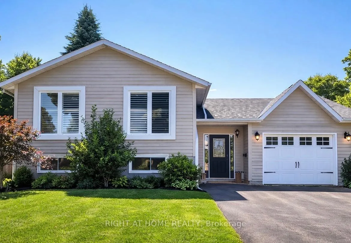 Photo 2 of 261 Crawford Street, Barrie, Ardagh — HOMEH