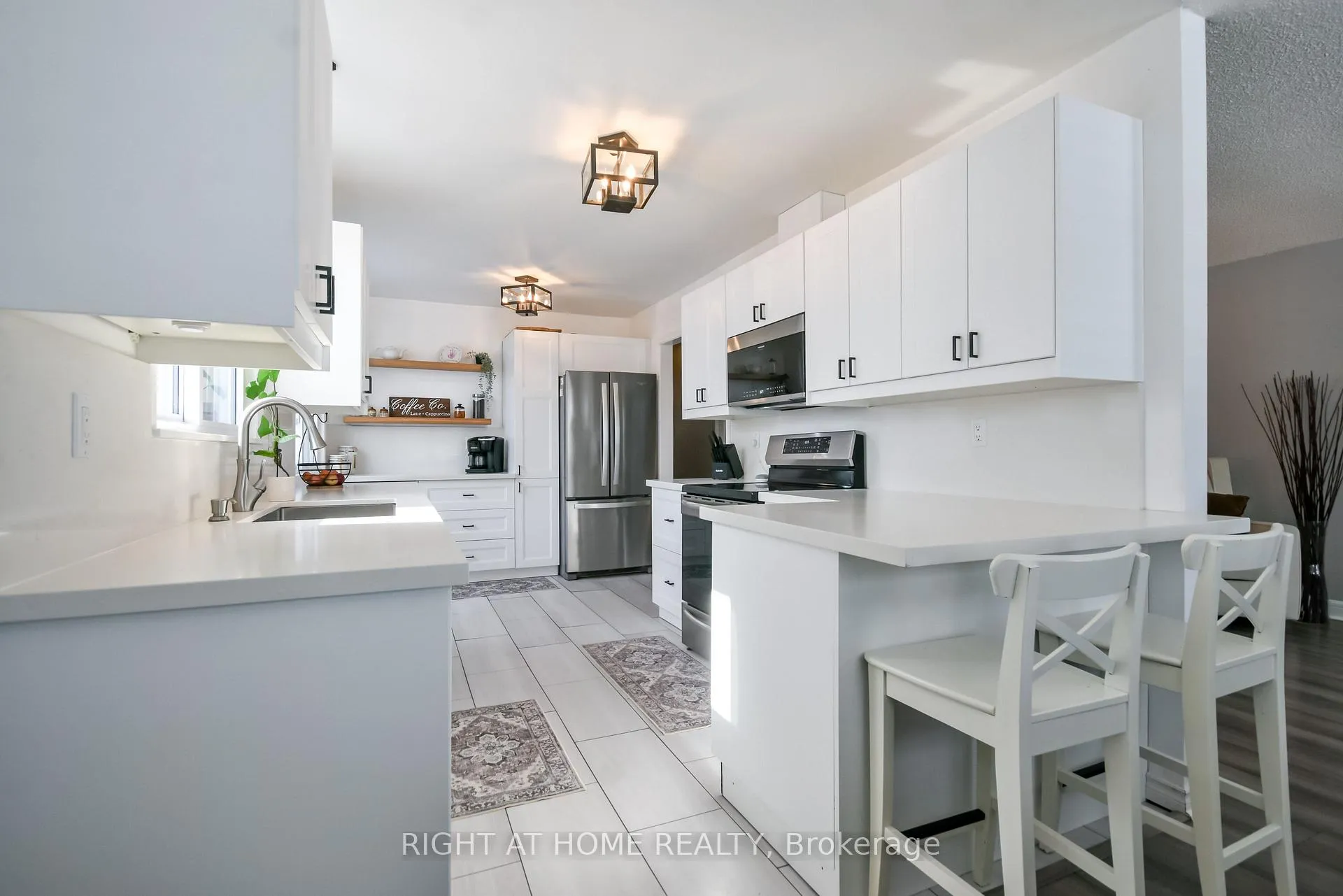 Photo 16 of 261 Crawford Street, Barrie, Ardagh — HOMEH