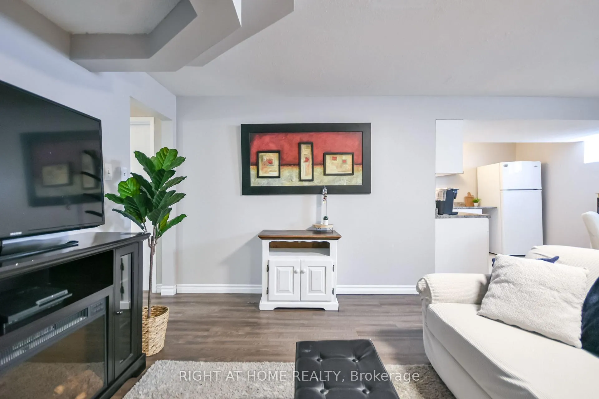 Photo 33 of 261 Crawford Street, Barrie, Ardagh — HOMEH