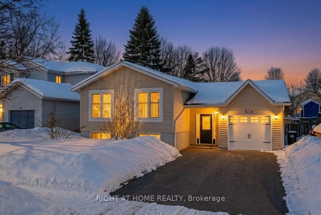 Photo 49 of 261 Crawford Street, Barrie, Ardagh — HOMEH