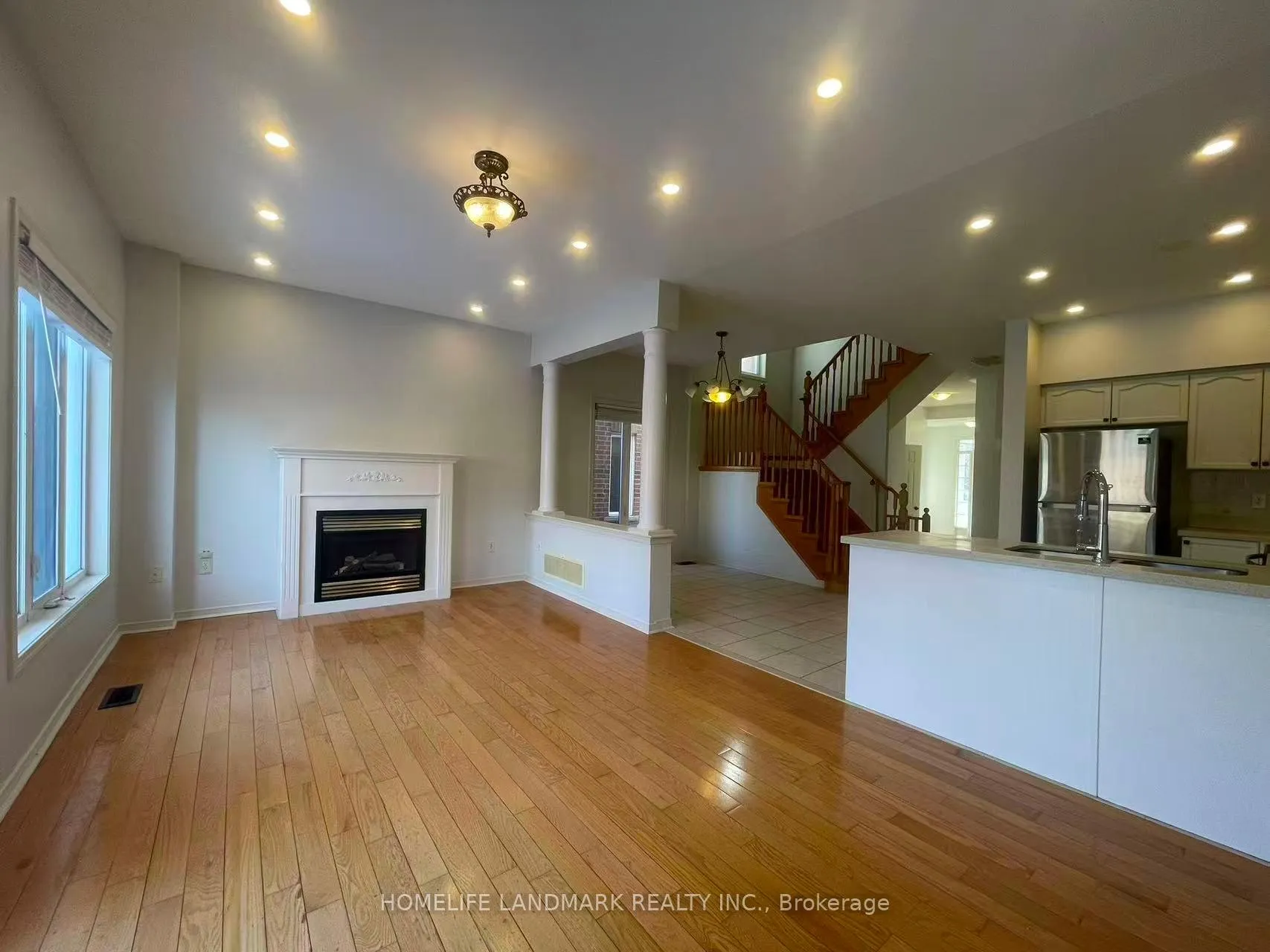 Photo 6 of 53 Ralph Chalmers Avenue, Markham, Wismer — HOMEH