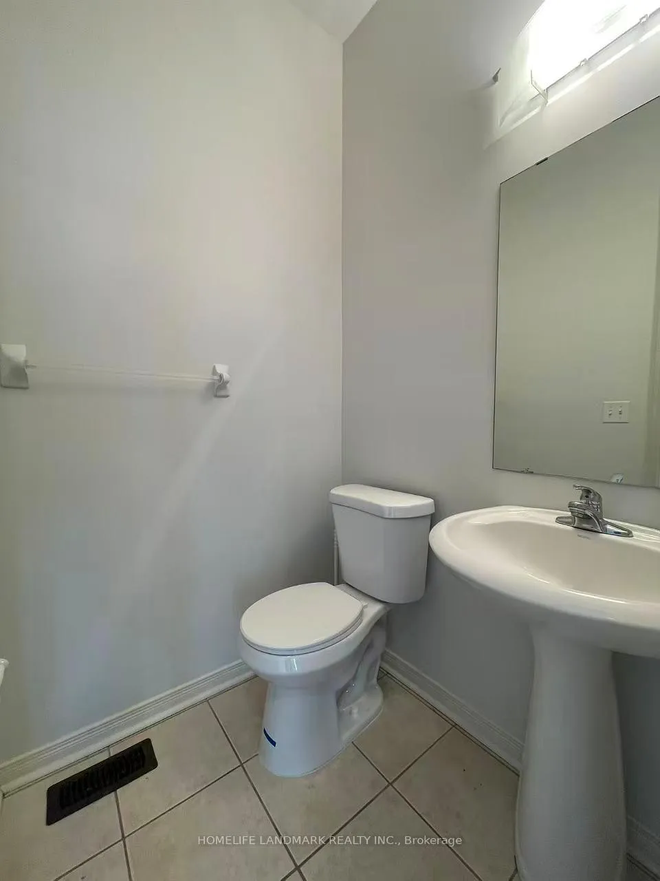 Photo 9 of 53 Ralph Chalmers Avenue, Markham, Wismer — HOMEH