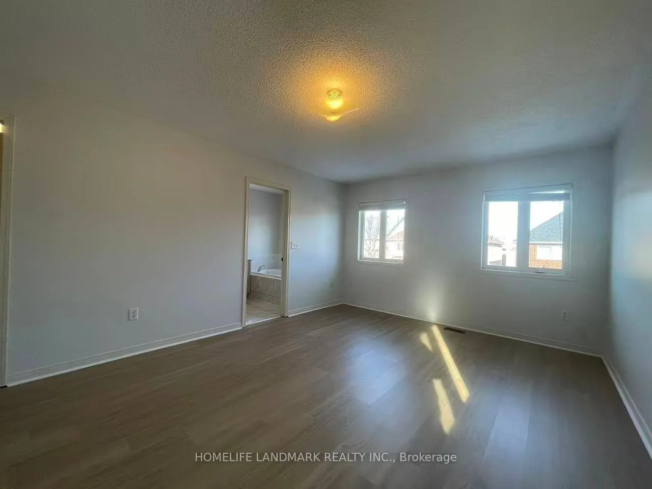 Photo 12 of 53 Ralph Chalmers Avenue, Markham, Wismer — HOMEH