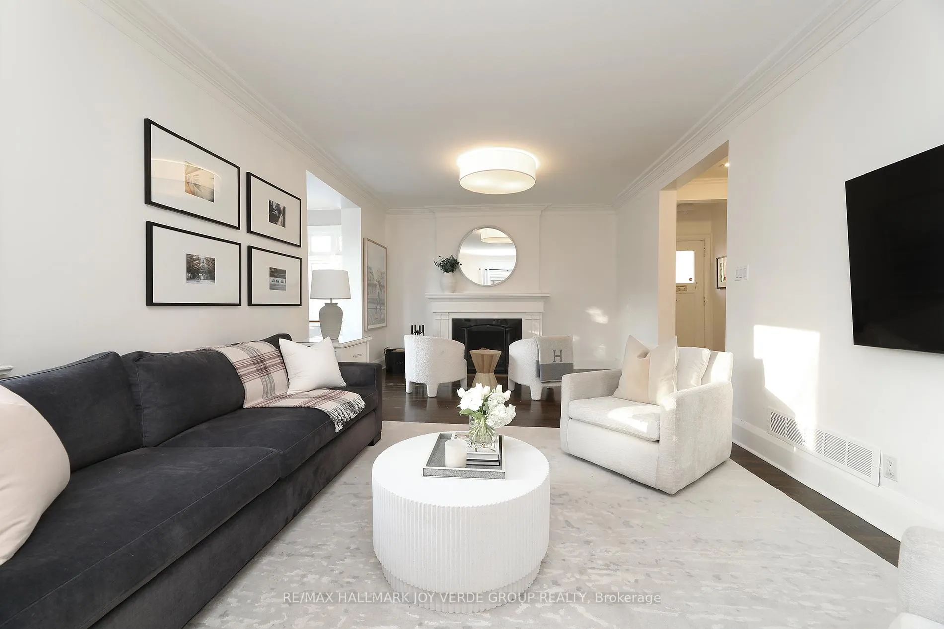 Photo 4 of 71 Lascelles Boulevard, Toronto, Yonge-Eglinton — HOMEH