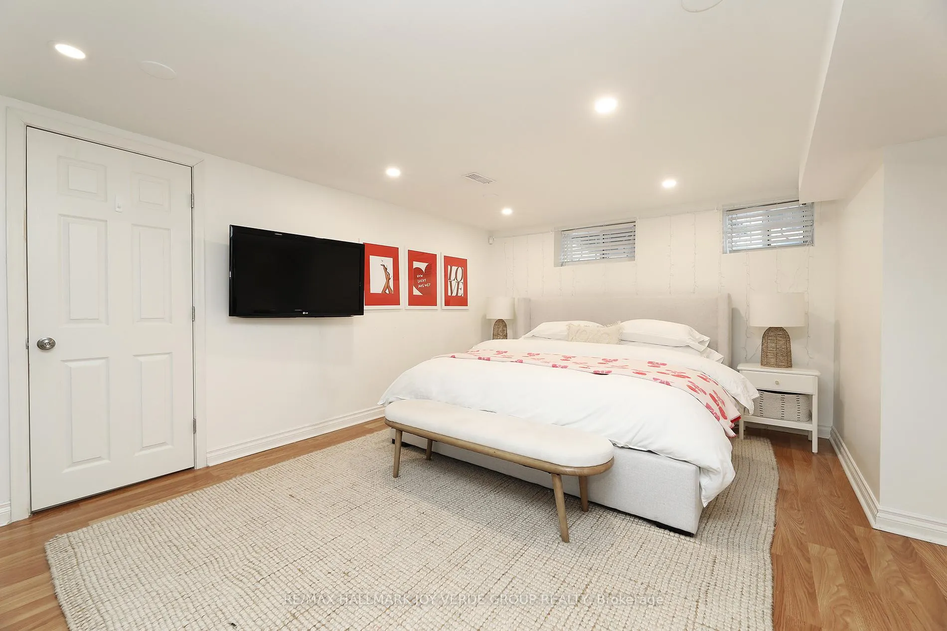 Photo 12 of 71 Lascelles Boulevard, Toronto, Yonge-Eglinton — HOMEH