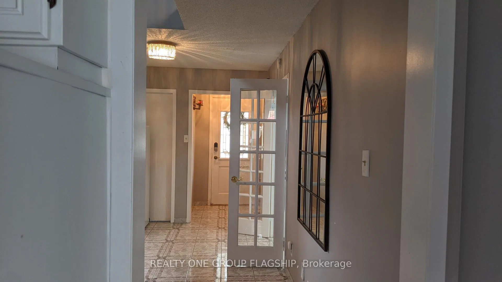 Photo 5 of 25 Stillwater Crescent N, Brampton, Bram West — HOMEH