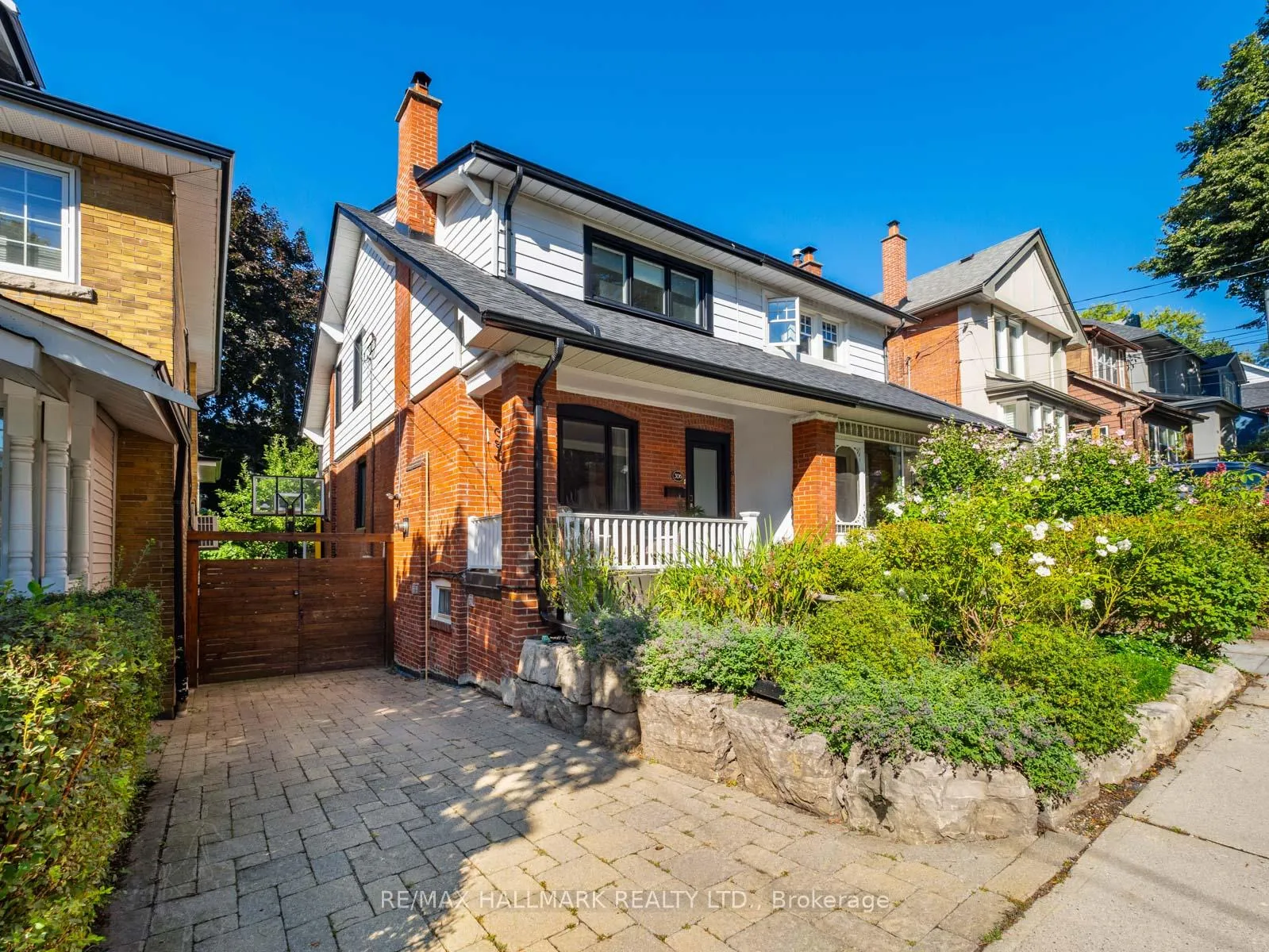 Photo 1 of 306 Lee Avenue, Toronto, The Beaches — HOMEH