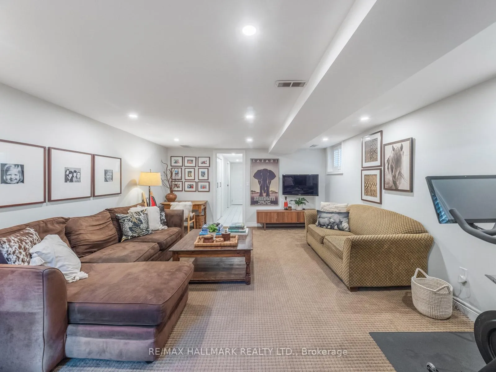 Photo 30 of 306 Lee Avenue, Toronto, The Beaches — HOMEH