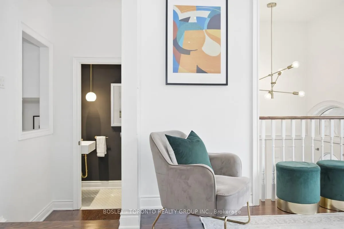 Photo 7 of 20 Isaac Devins Avenue, Vaughan, East Woodbridge — HOMEH