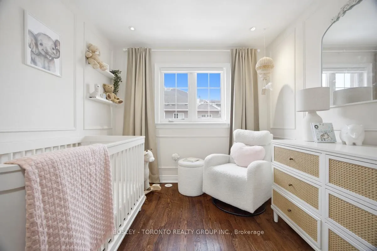 Photo 37 of 20 Isaac Devins Avenue, Vaughan, East Woodbridge — HOMEH