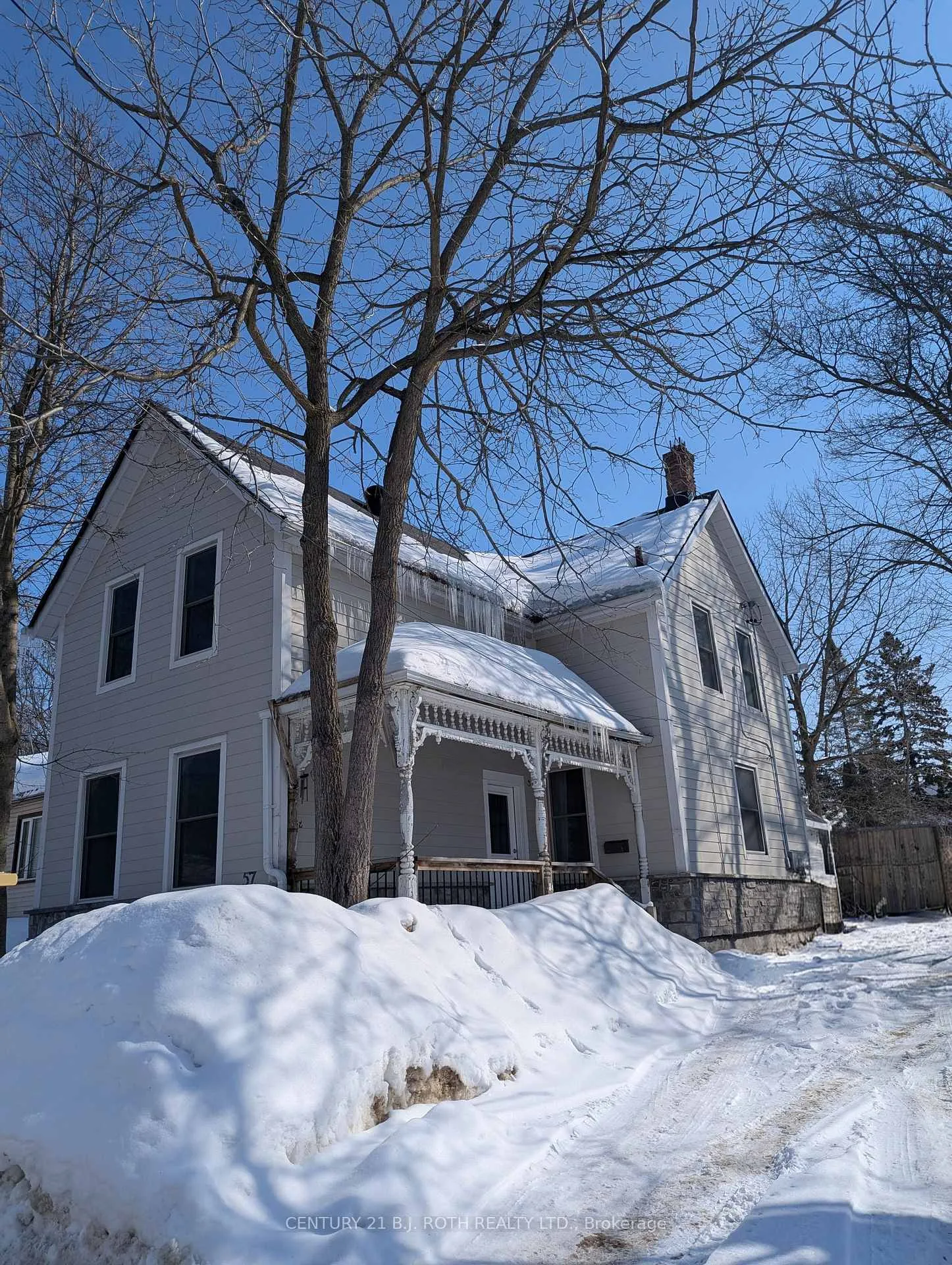 Photo 2 of 57 Penetang Street, Barrie, Codrington — HOMEH